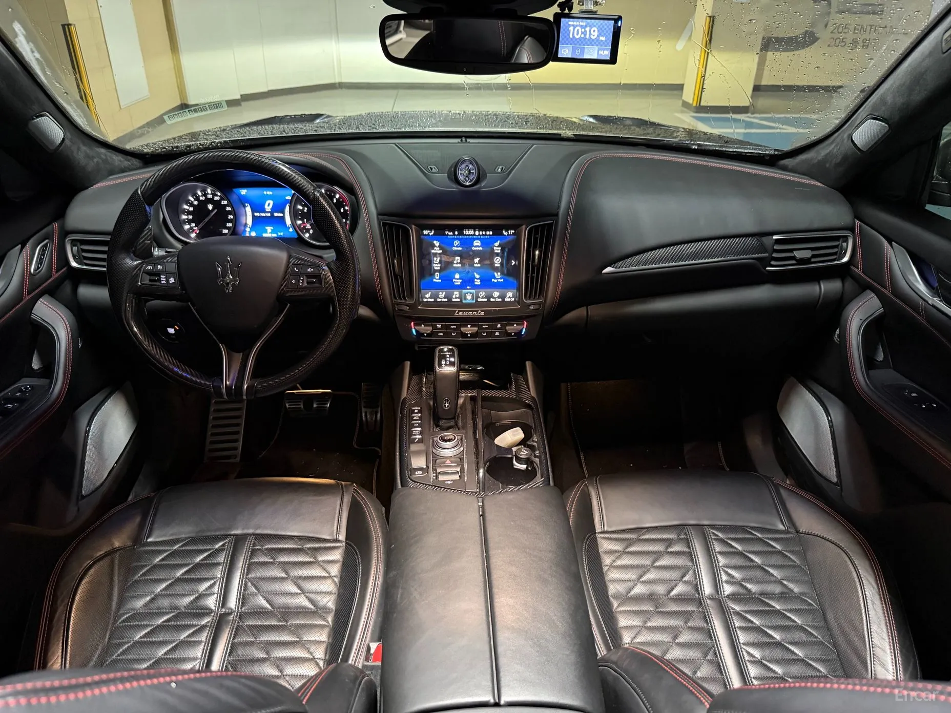 Maserati Levante превью 5