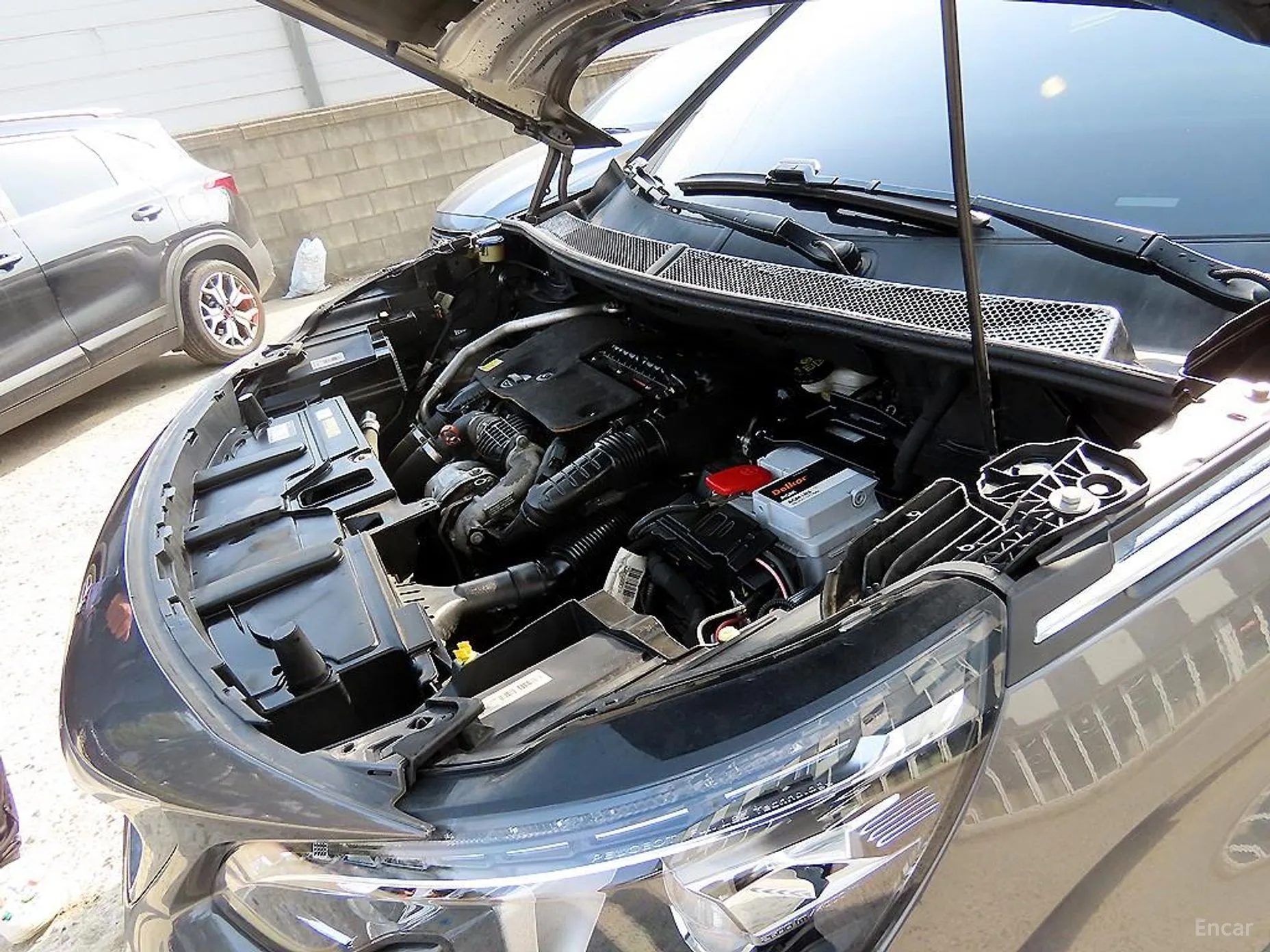 Peugeot 5008 2nd generation превью 19