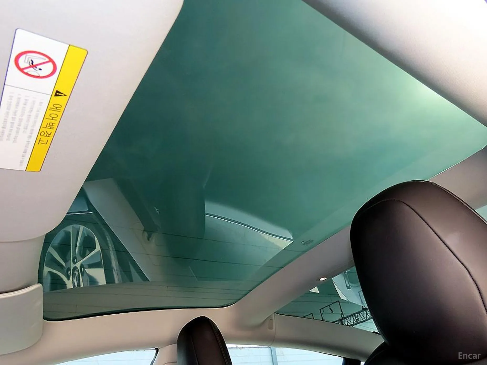 Tesla Model 3 превью 18