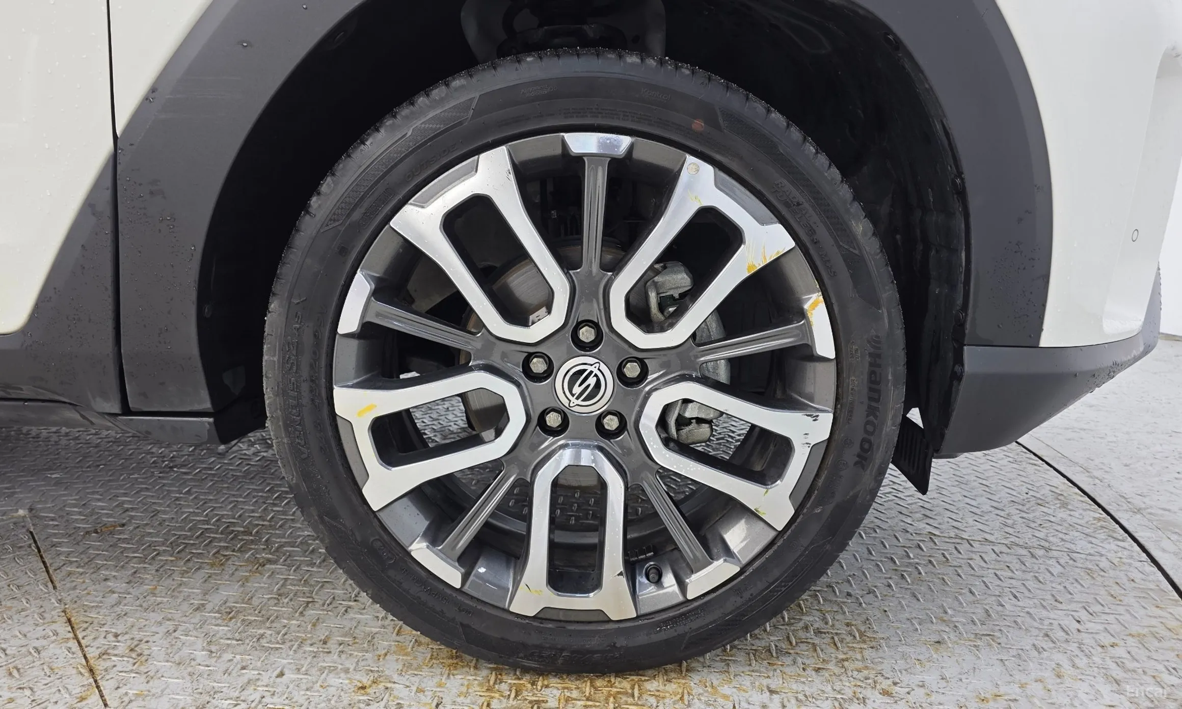 KG Mobility (SsangYong) Torres превью 5