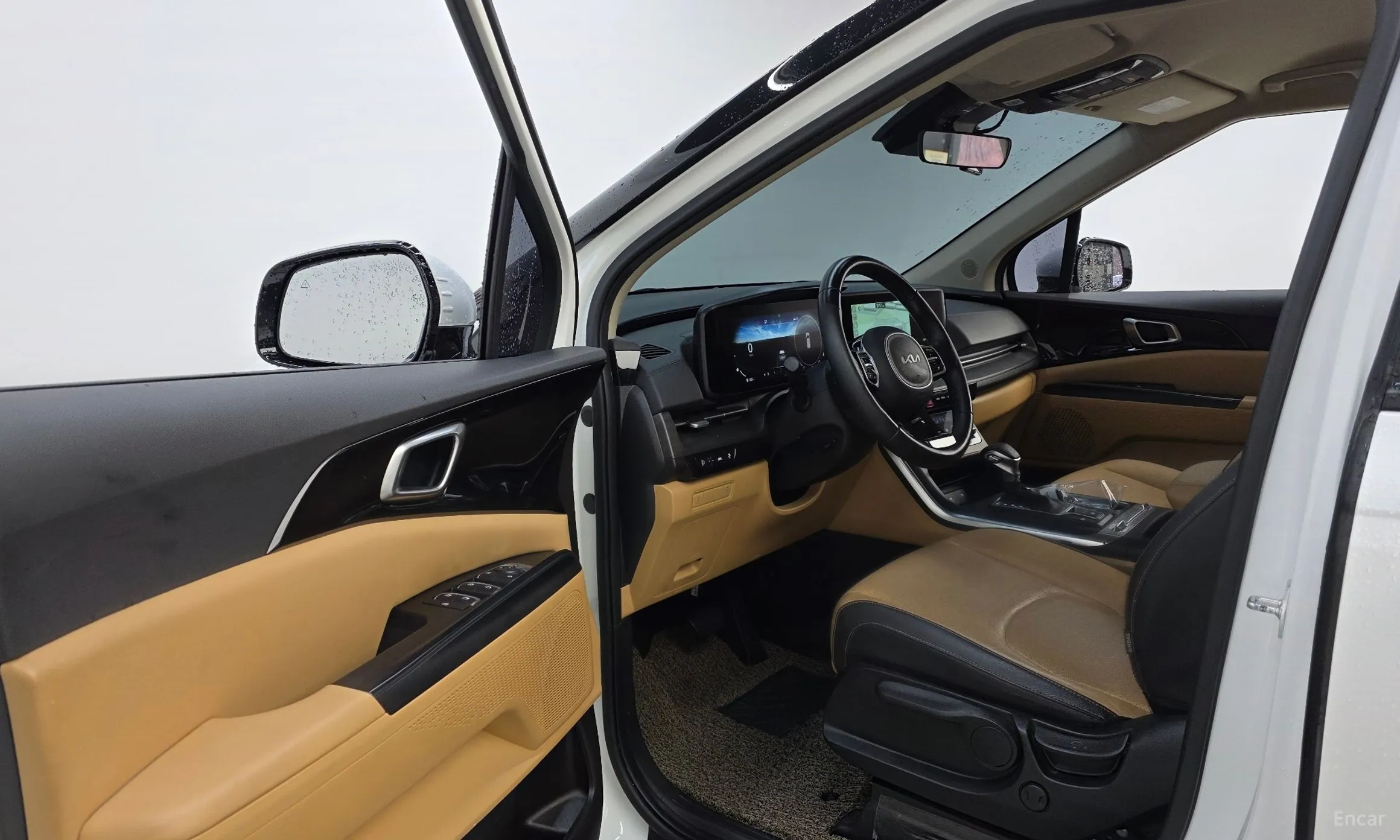 Kia Carnival Gen 4 превью 10
