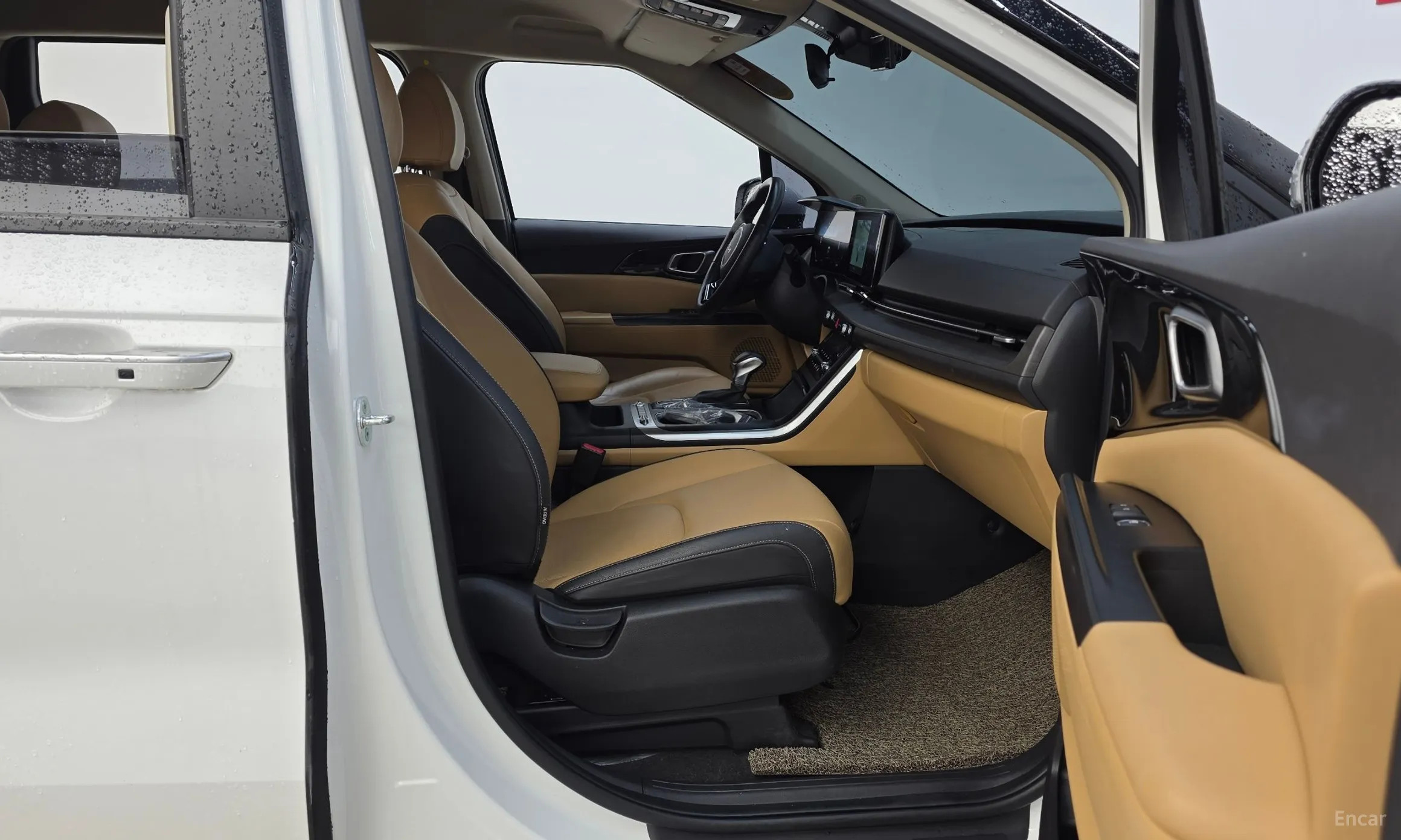 Kia Carnival Gen 4 превью 11