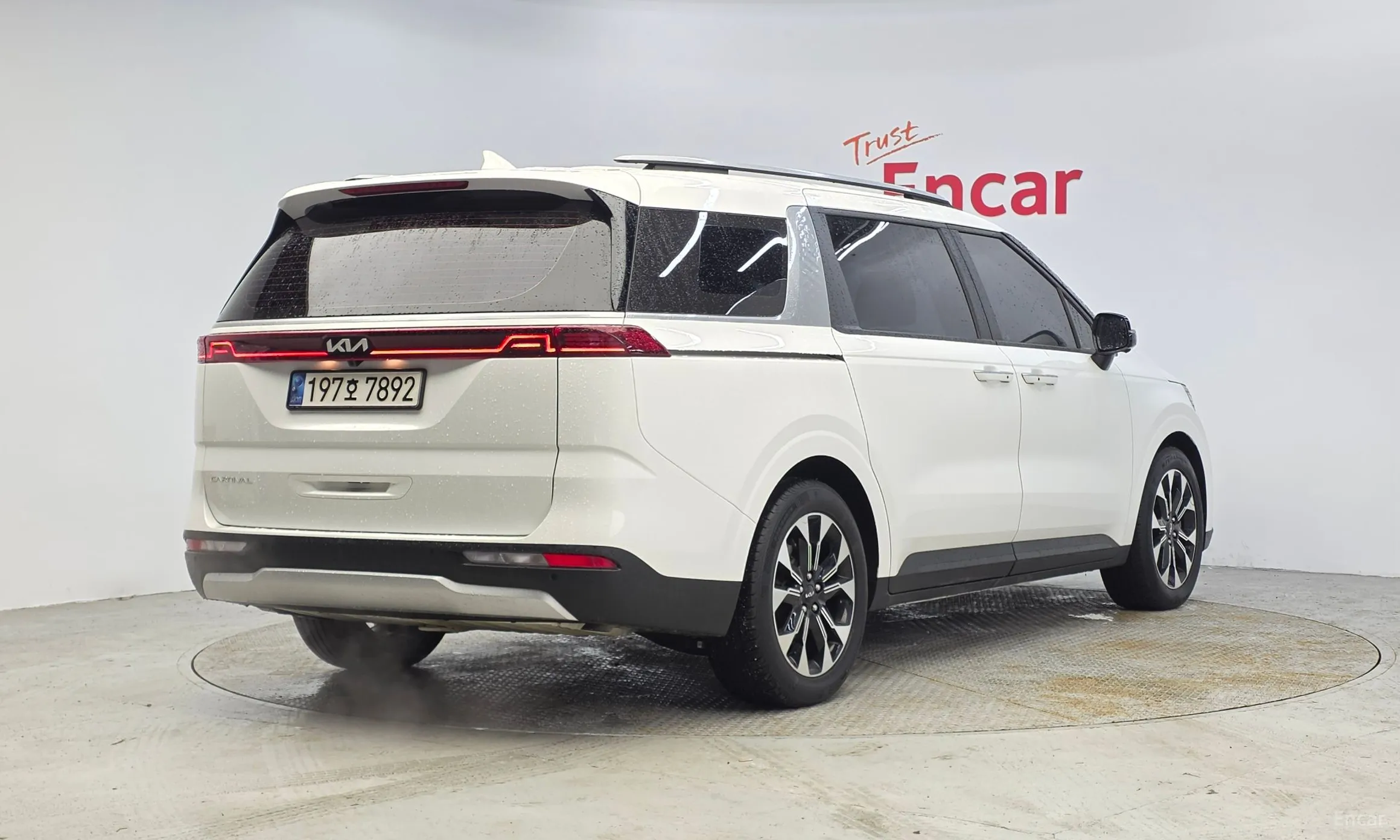 Kia Carnival Gen 4 превью 2