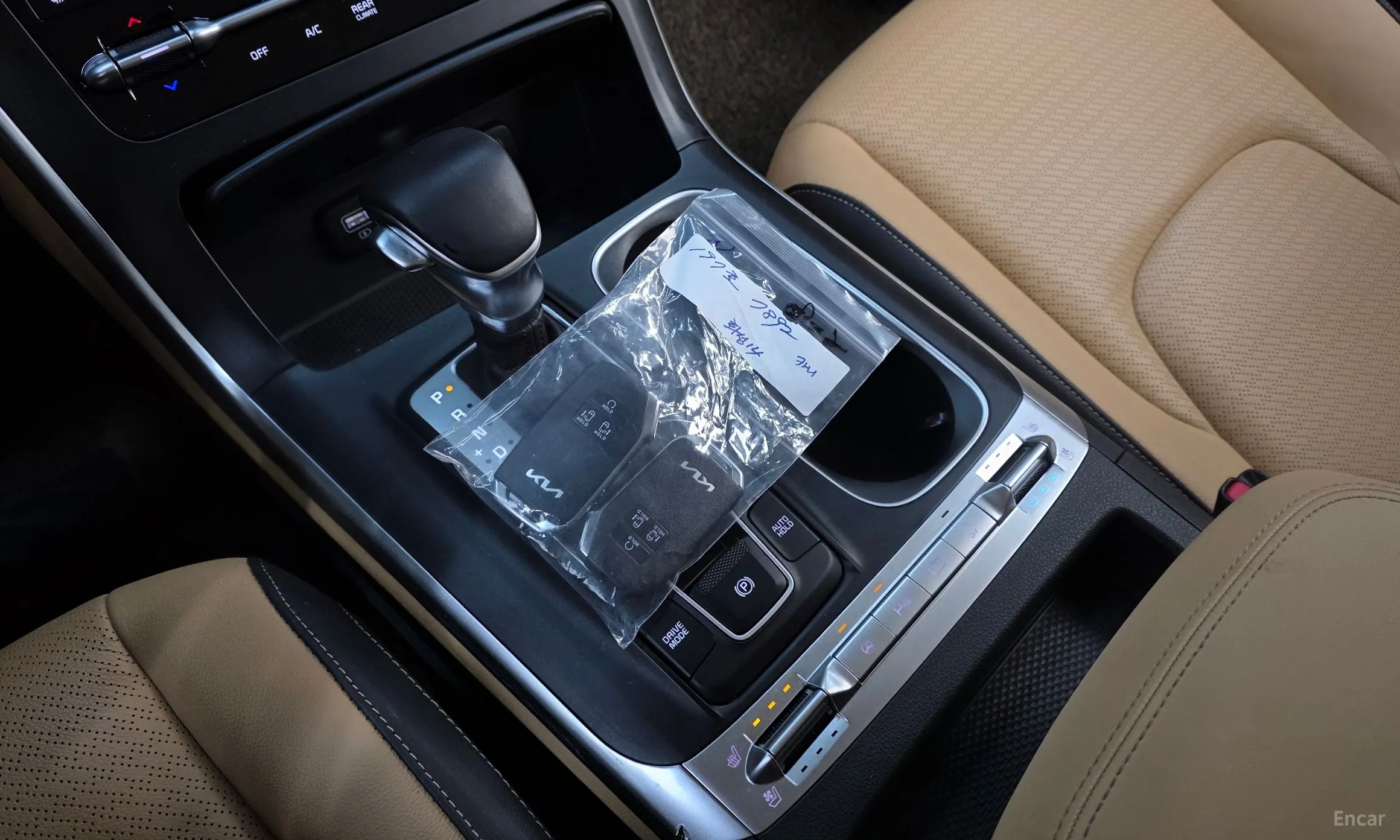 Kia Carnival Gen 4 превью 9