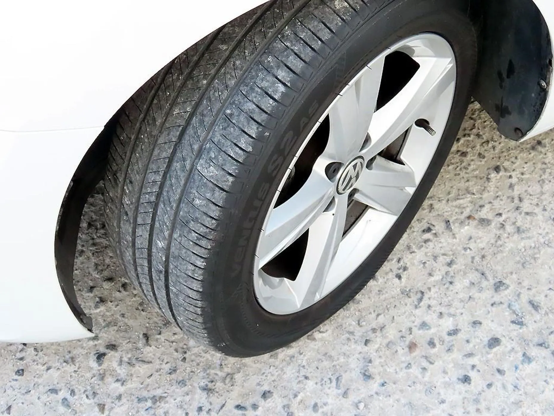 Volkswagen The Beetle превью 19