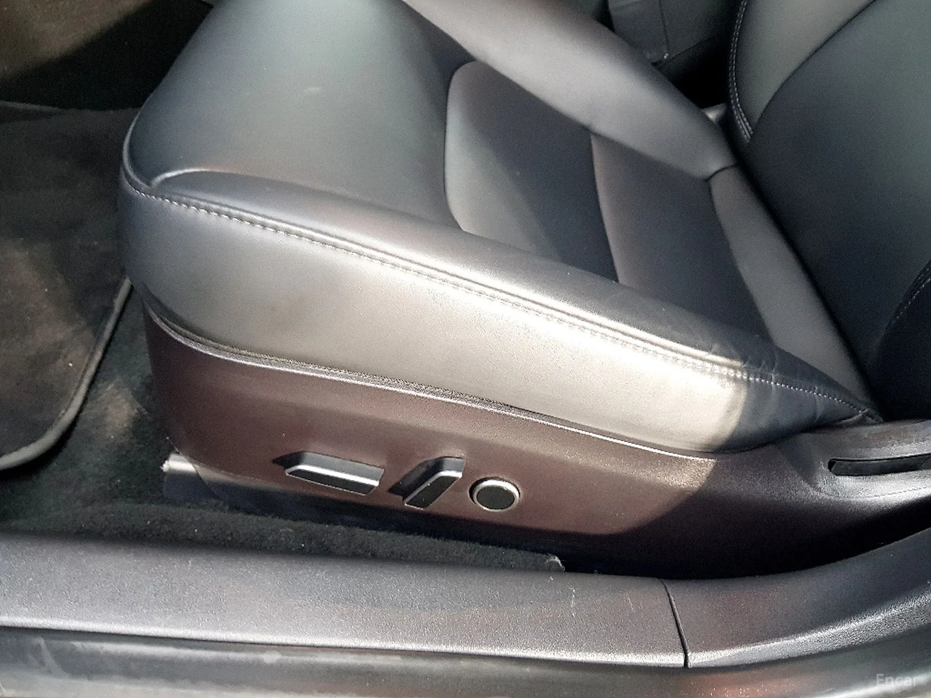 Tesla Model 3 превью 12