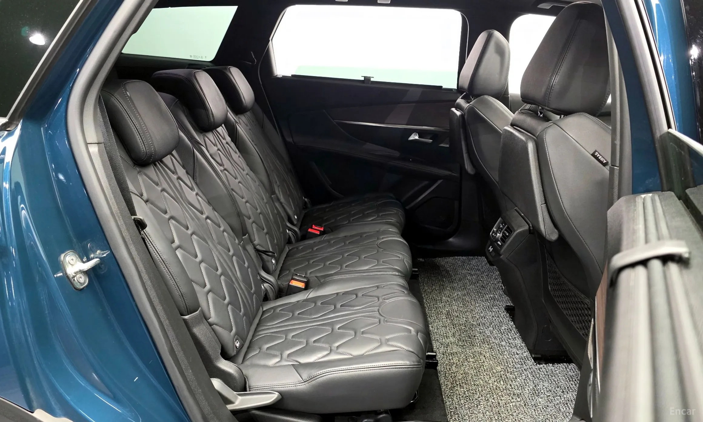 Peugeot 5008 2nd generation превью 12