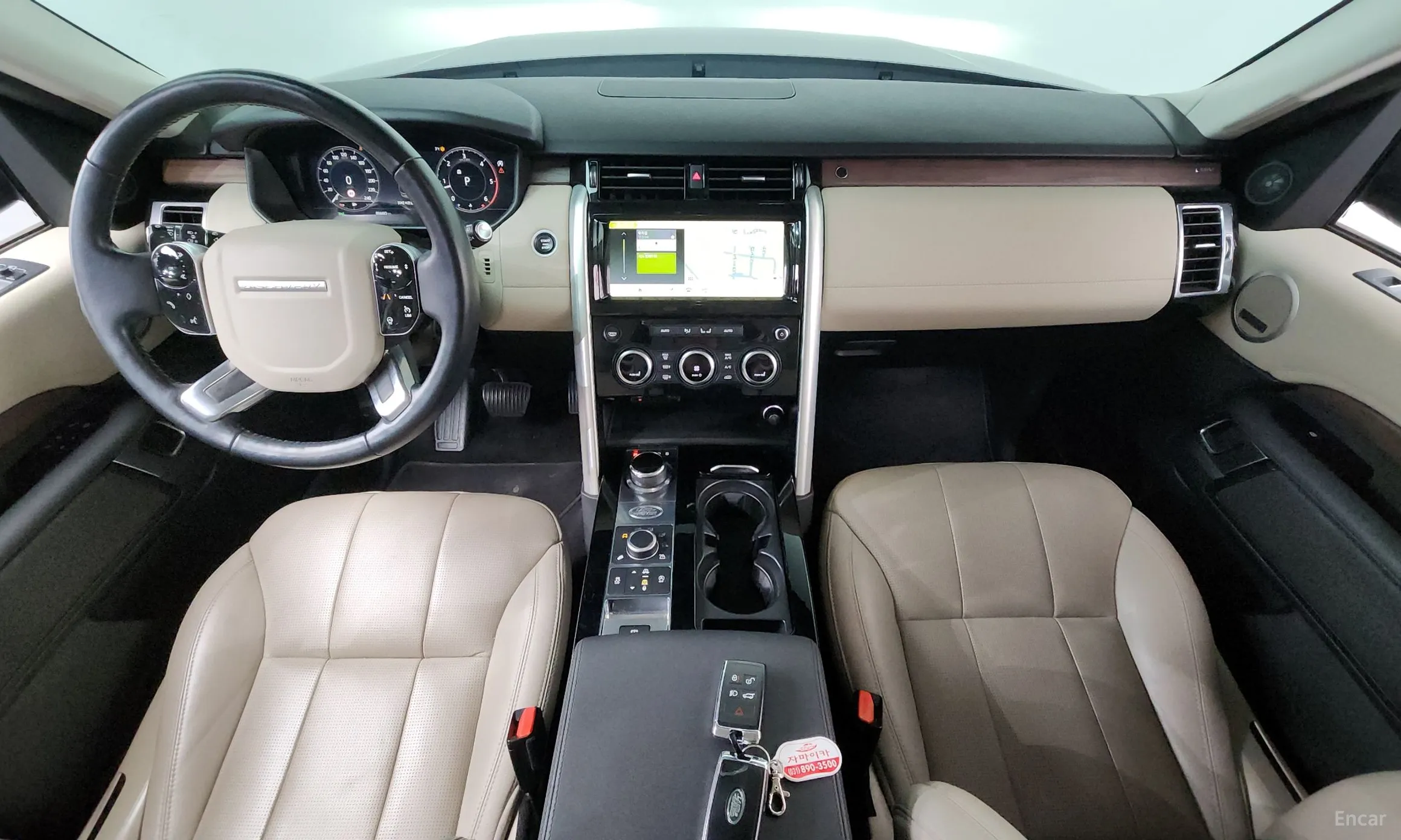 Land Rover Discovery 5 превью 7