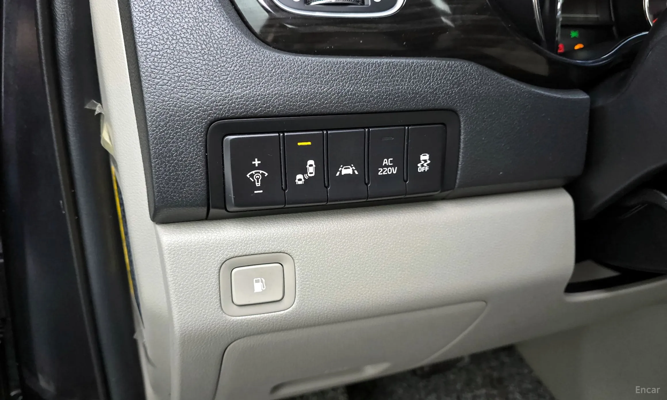 Kia Carnival превью 13