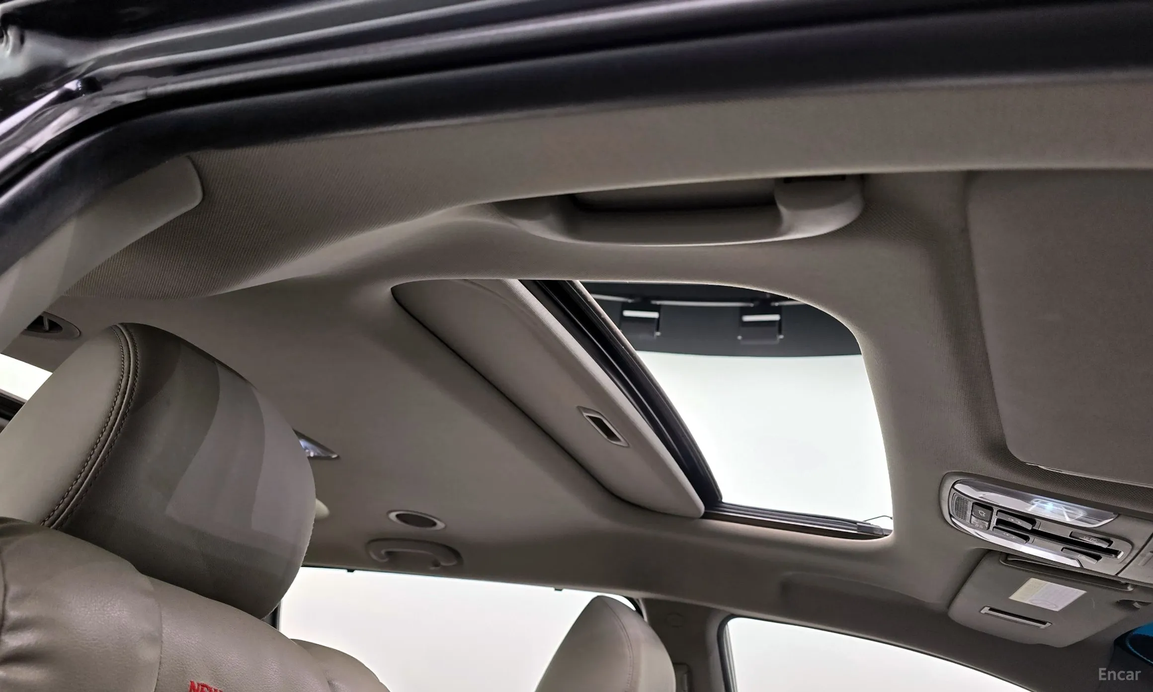 Kia Carnival превью 20