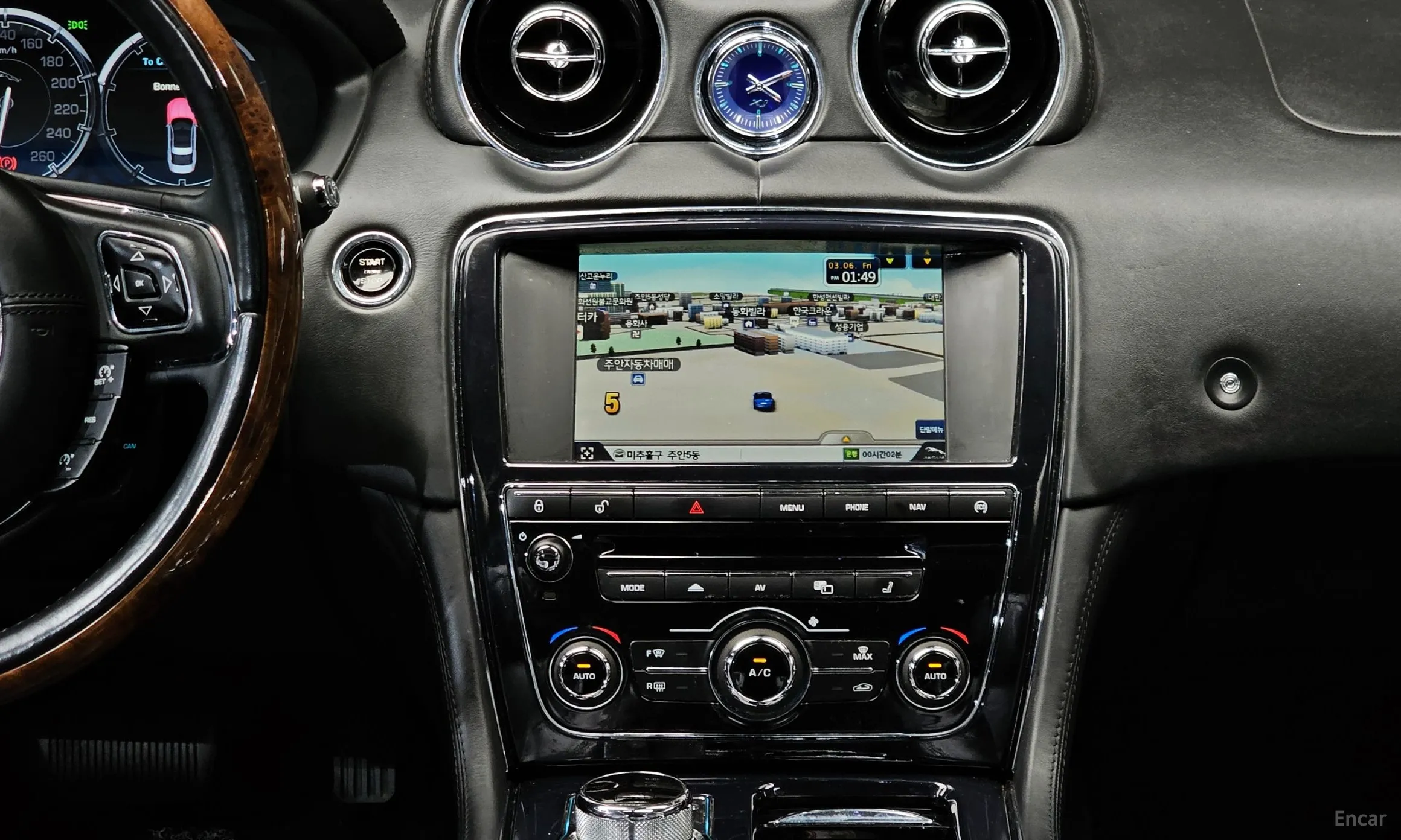 Jaguar All New XJ превью 14