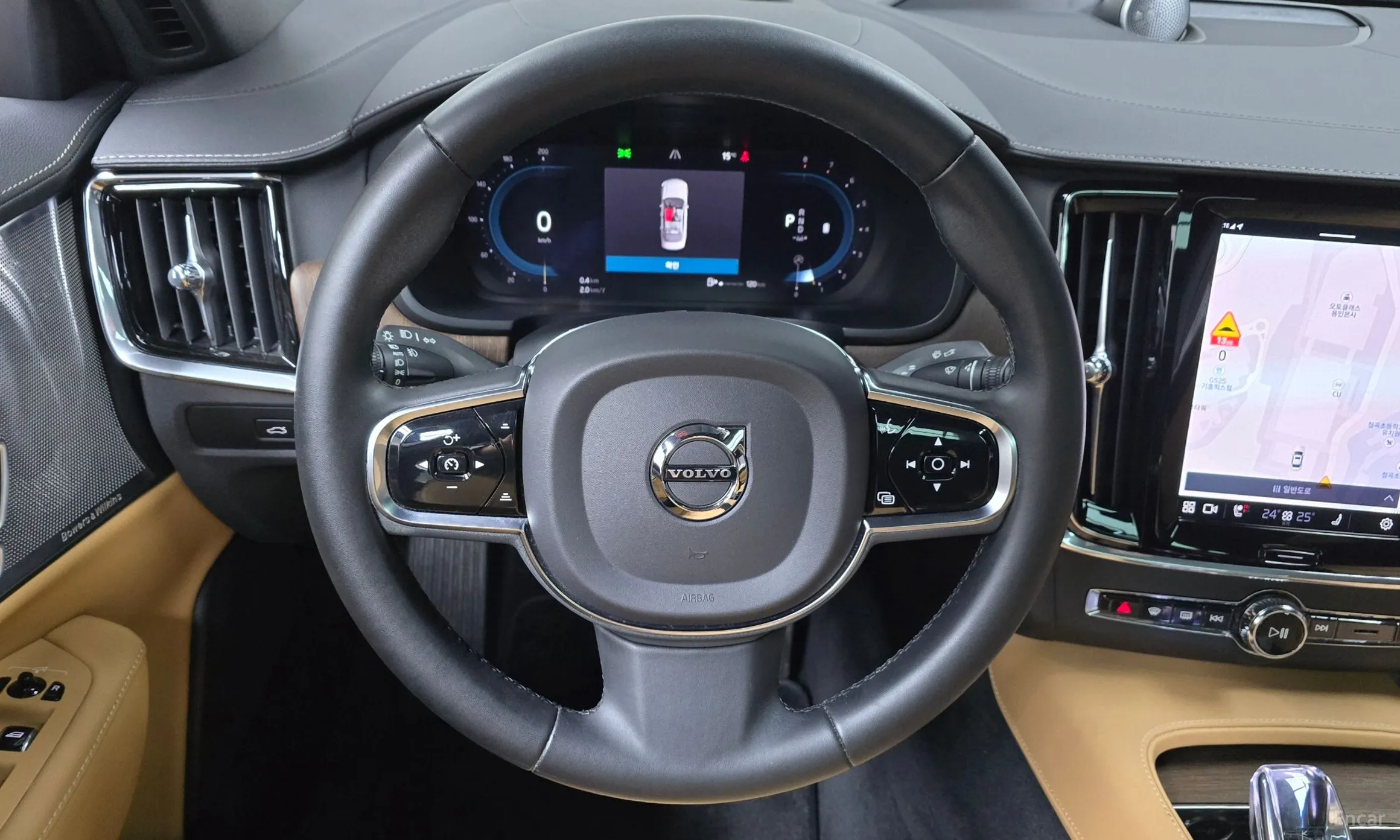 Volvo S90 превью 13