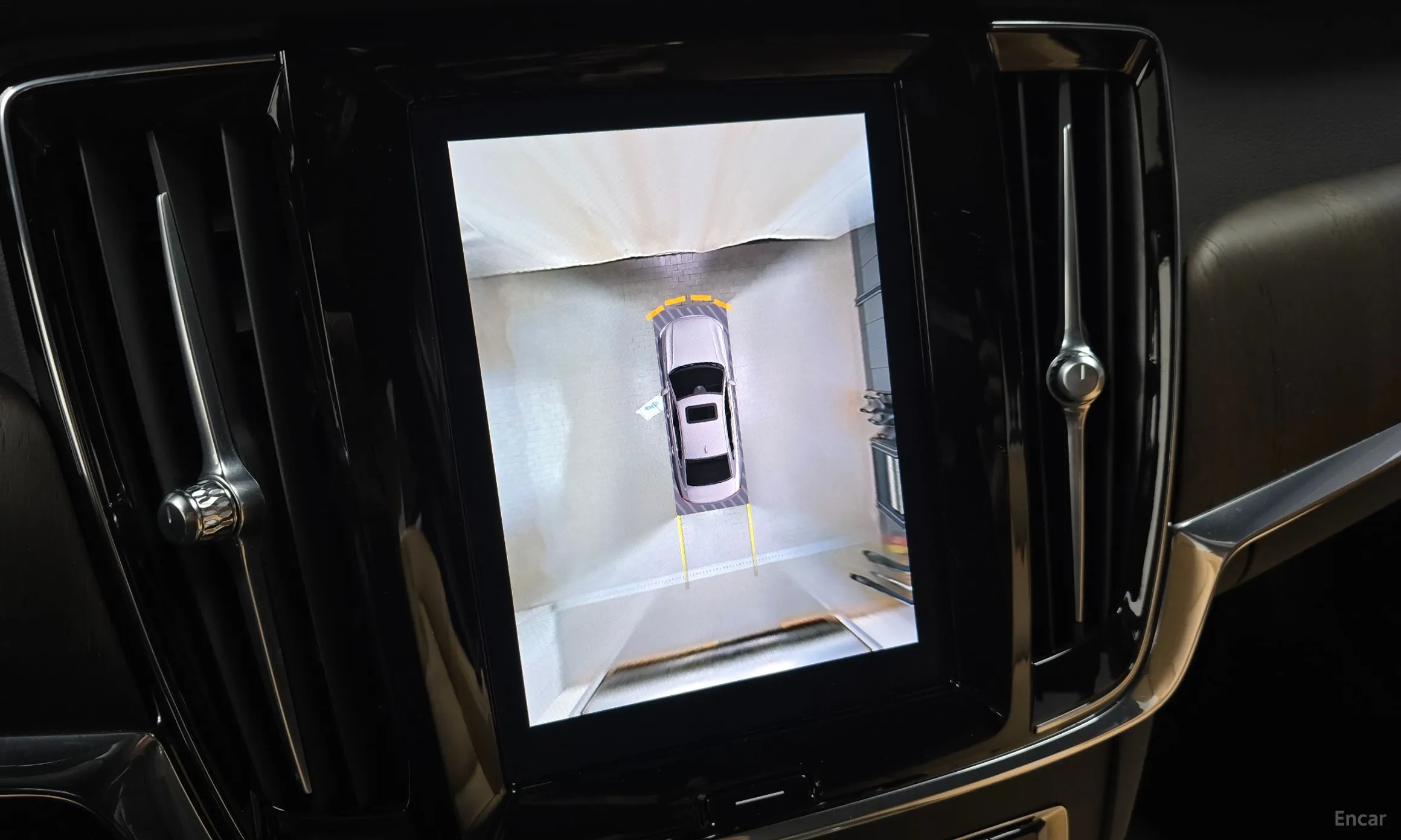 Volvo S90 превью 15