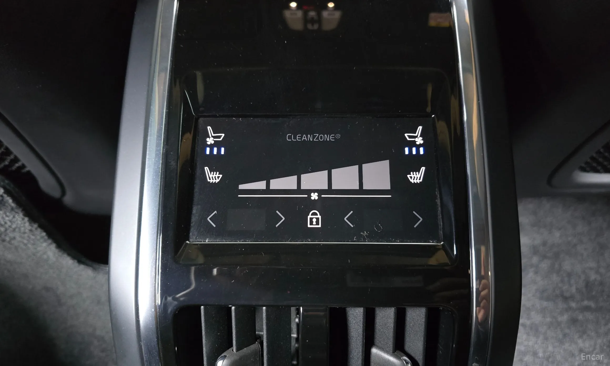 Volvo S90 превью 19