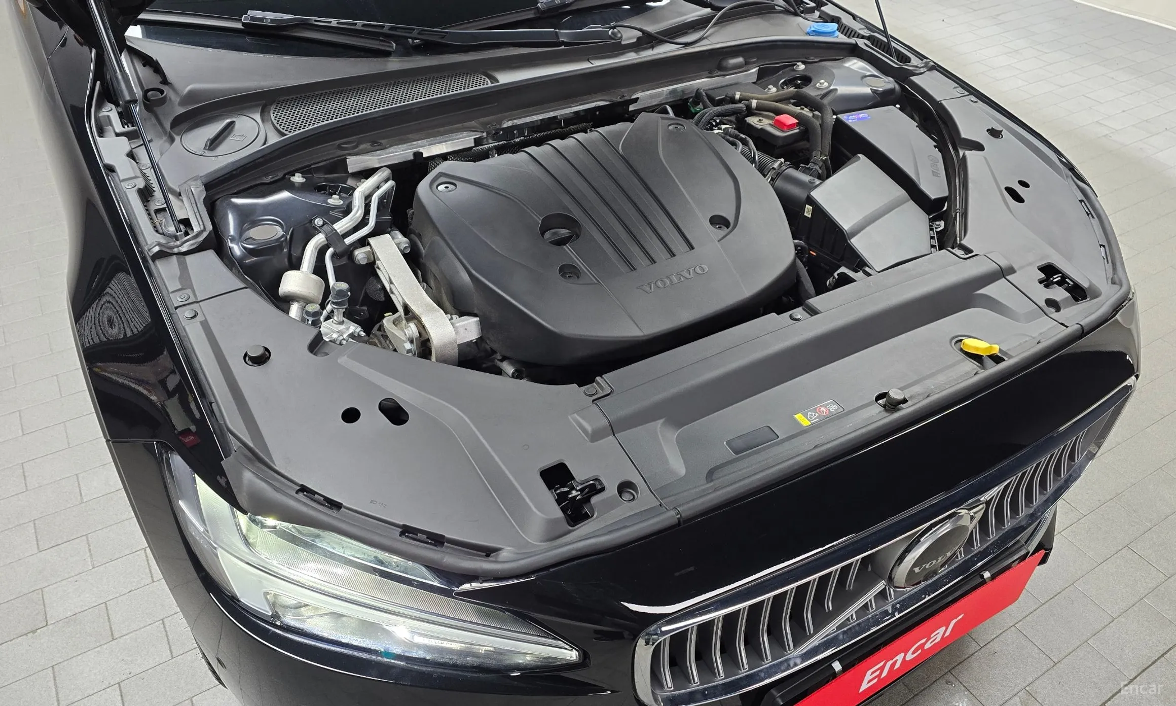 Volvo S90 превью 6