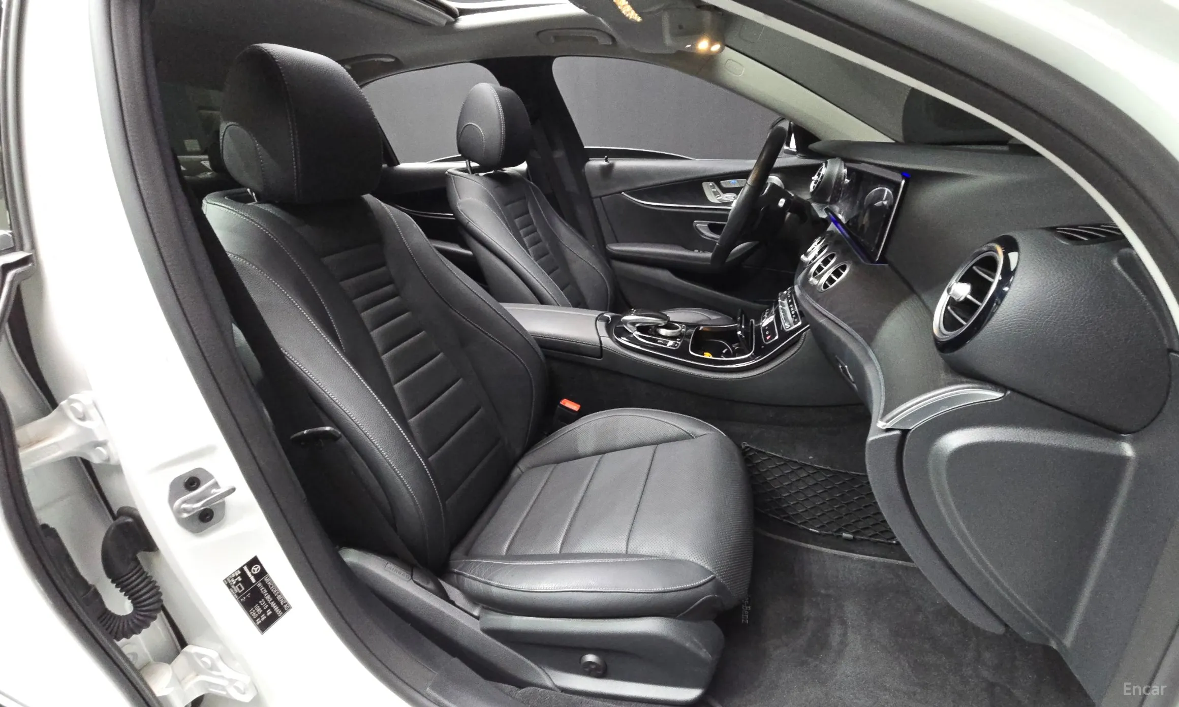 Mercedes Benz E-Class W213 превью 11