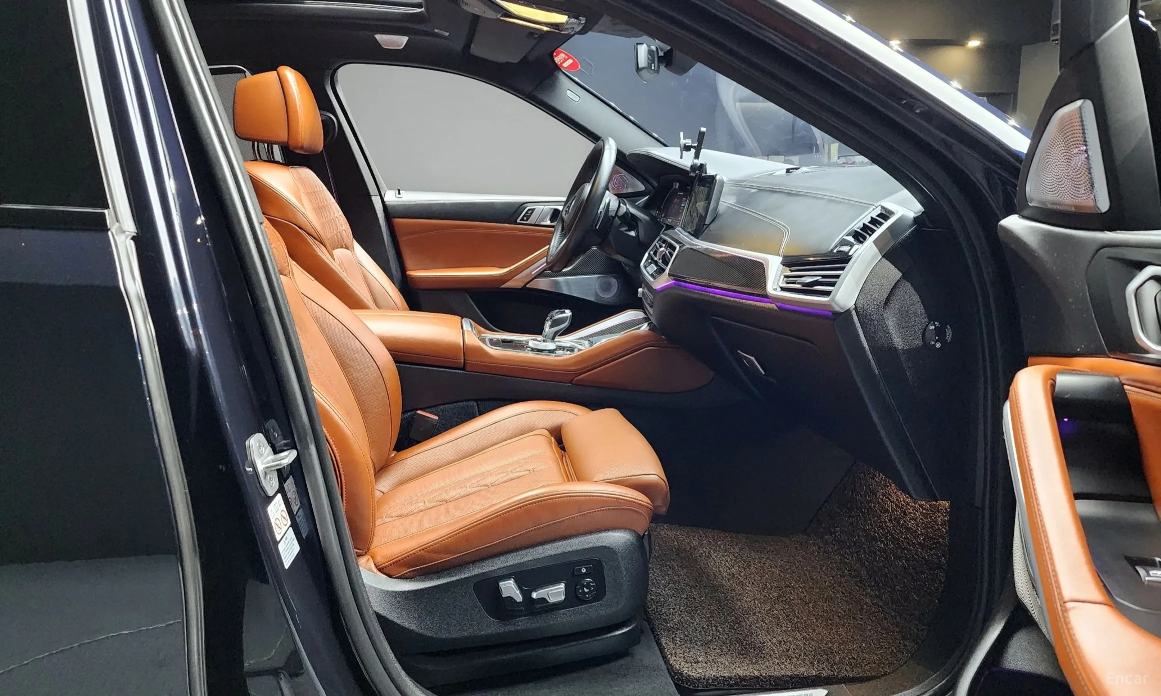 BMW X6 (G06) превью 13