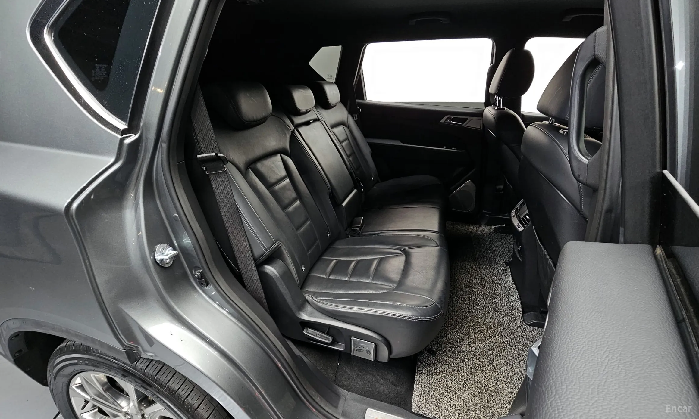 KG Mobility (SsangYong) G4 Rexton превью 12