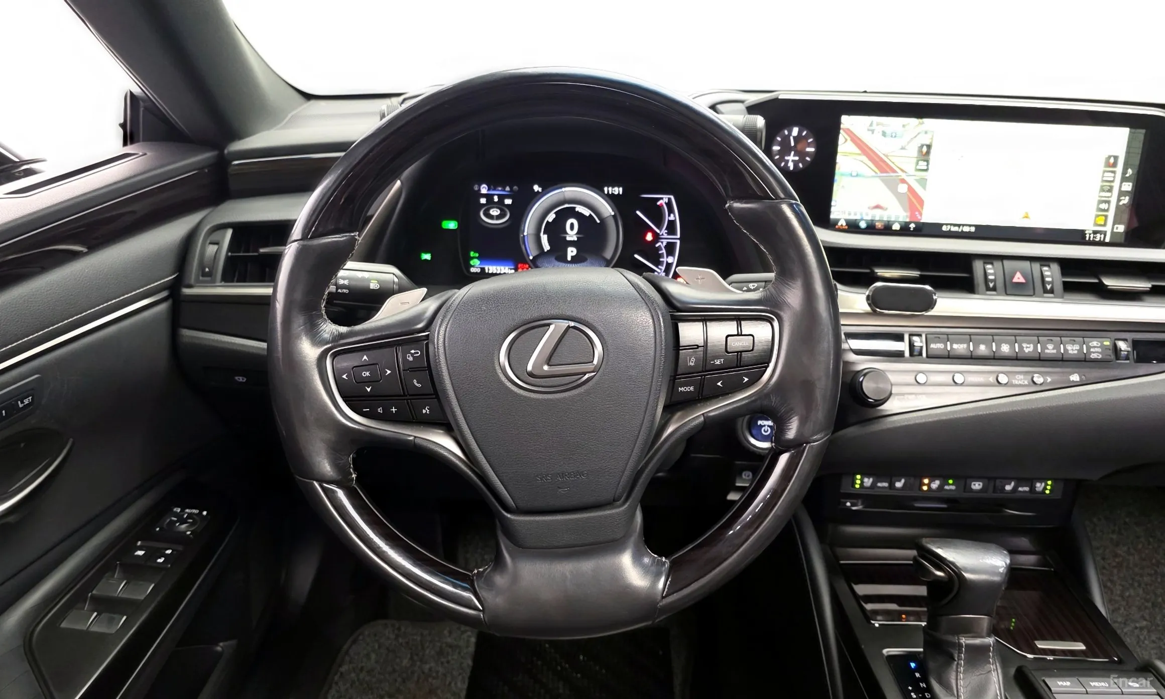 Lexus ES300h 7th Generation превью 13