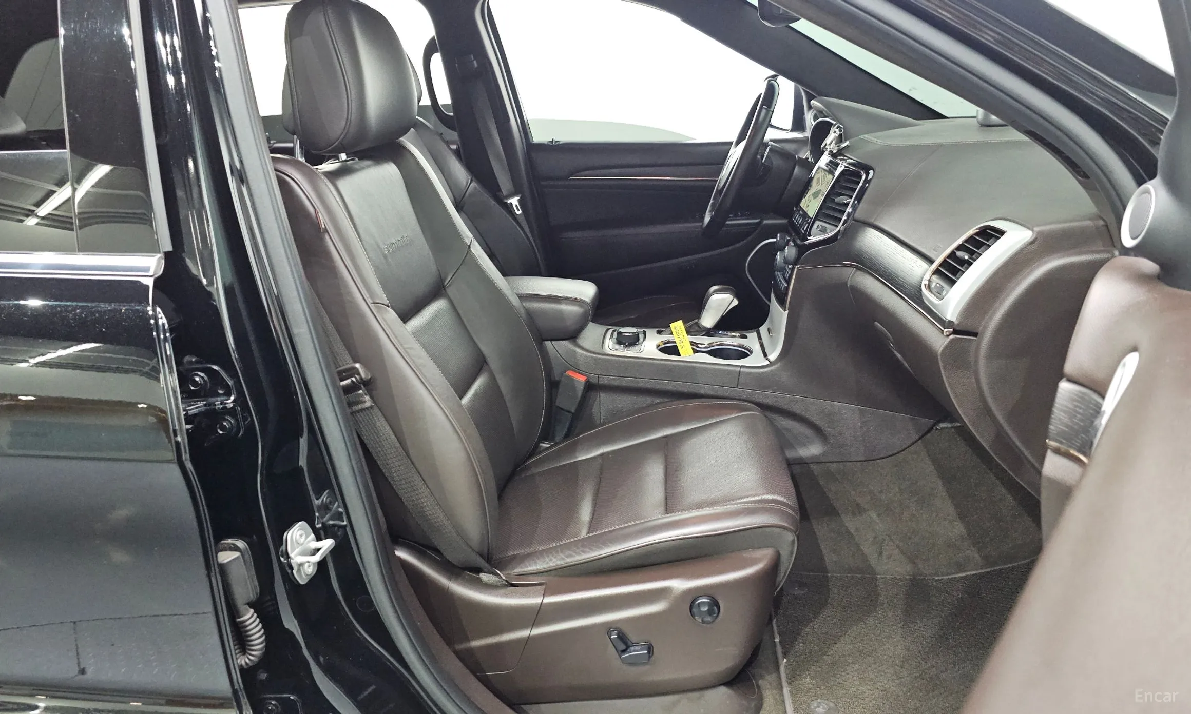 Jeep Grand Cherokee превью 11
