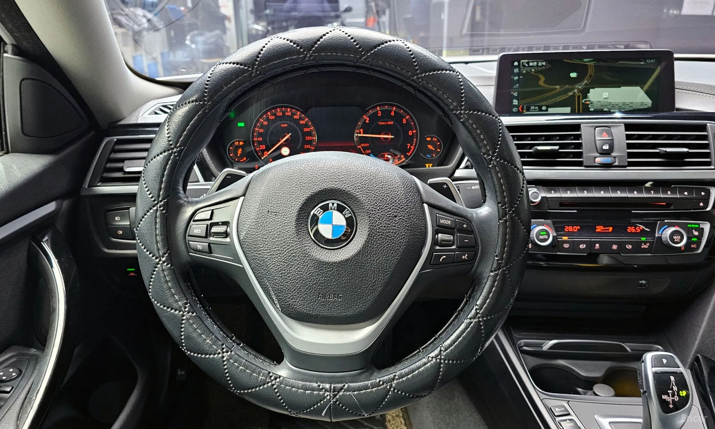 BMW Series 4 (F32) превью 13