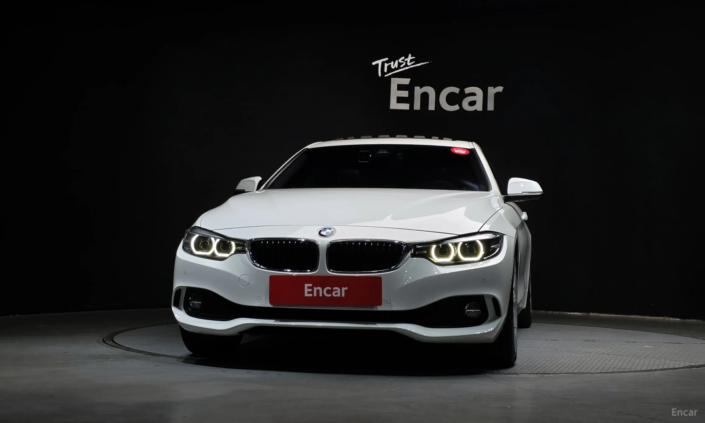 BMW Series 4 (F32) превью 3
