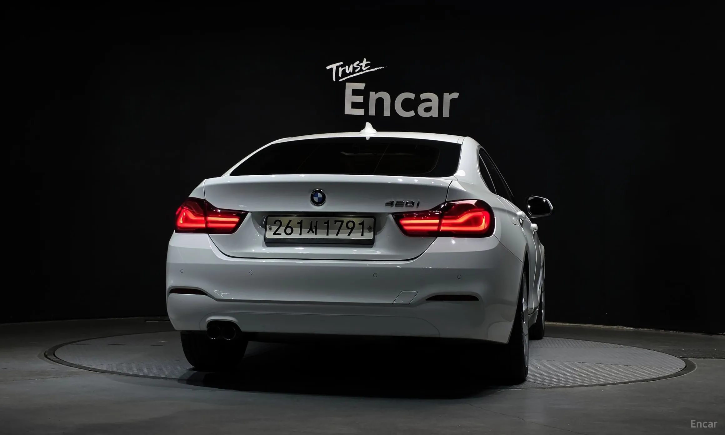 BMW Series 4 (F32) превью 4