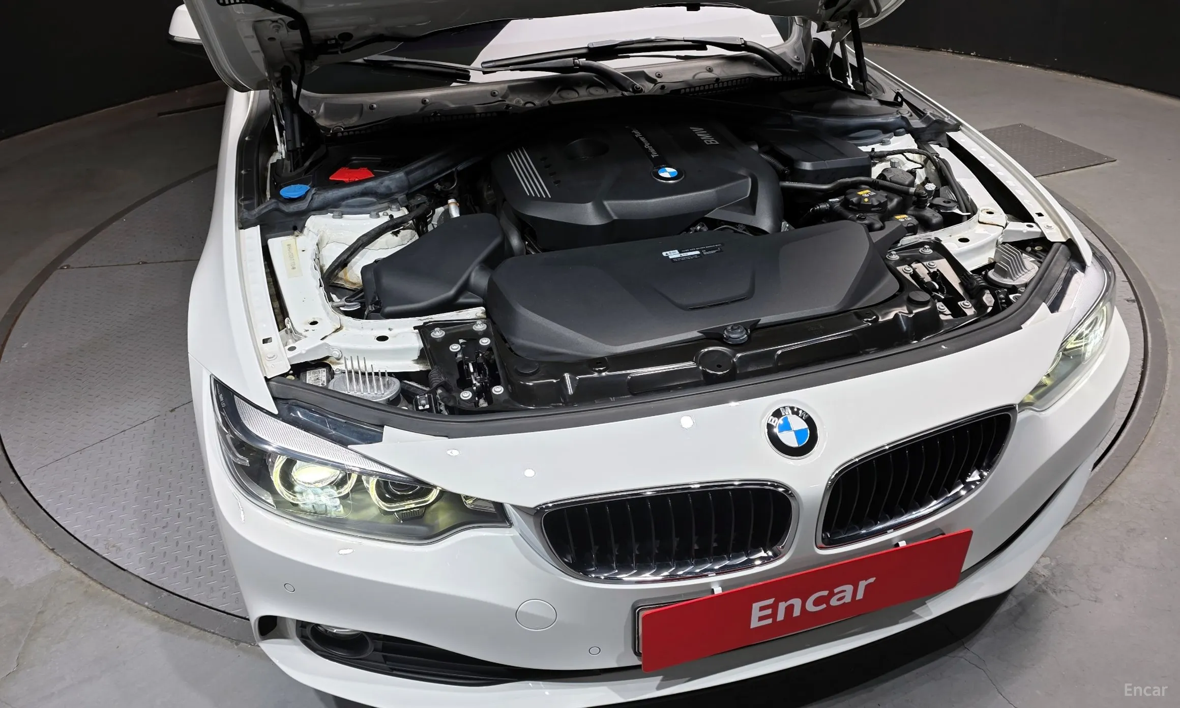 BMW Series 4 (F32) превью 6