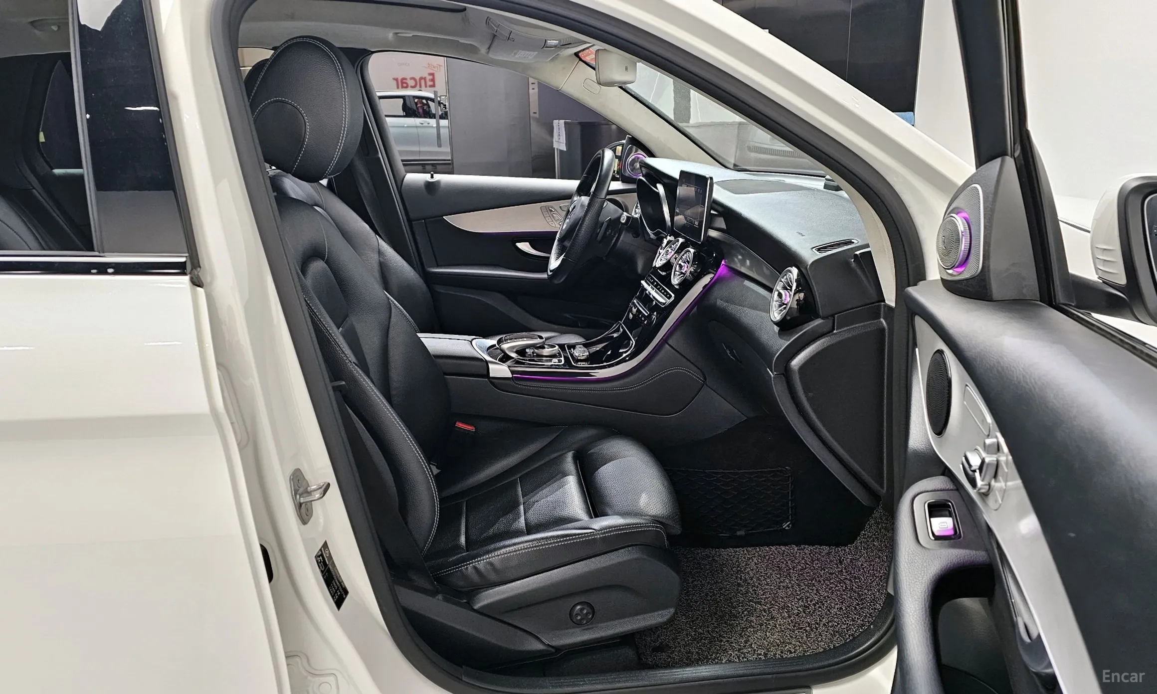 Mercedes Benz GLC-Class X253 превью 10