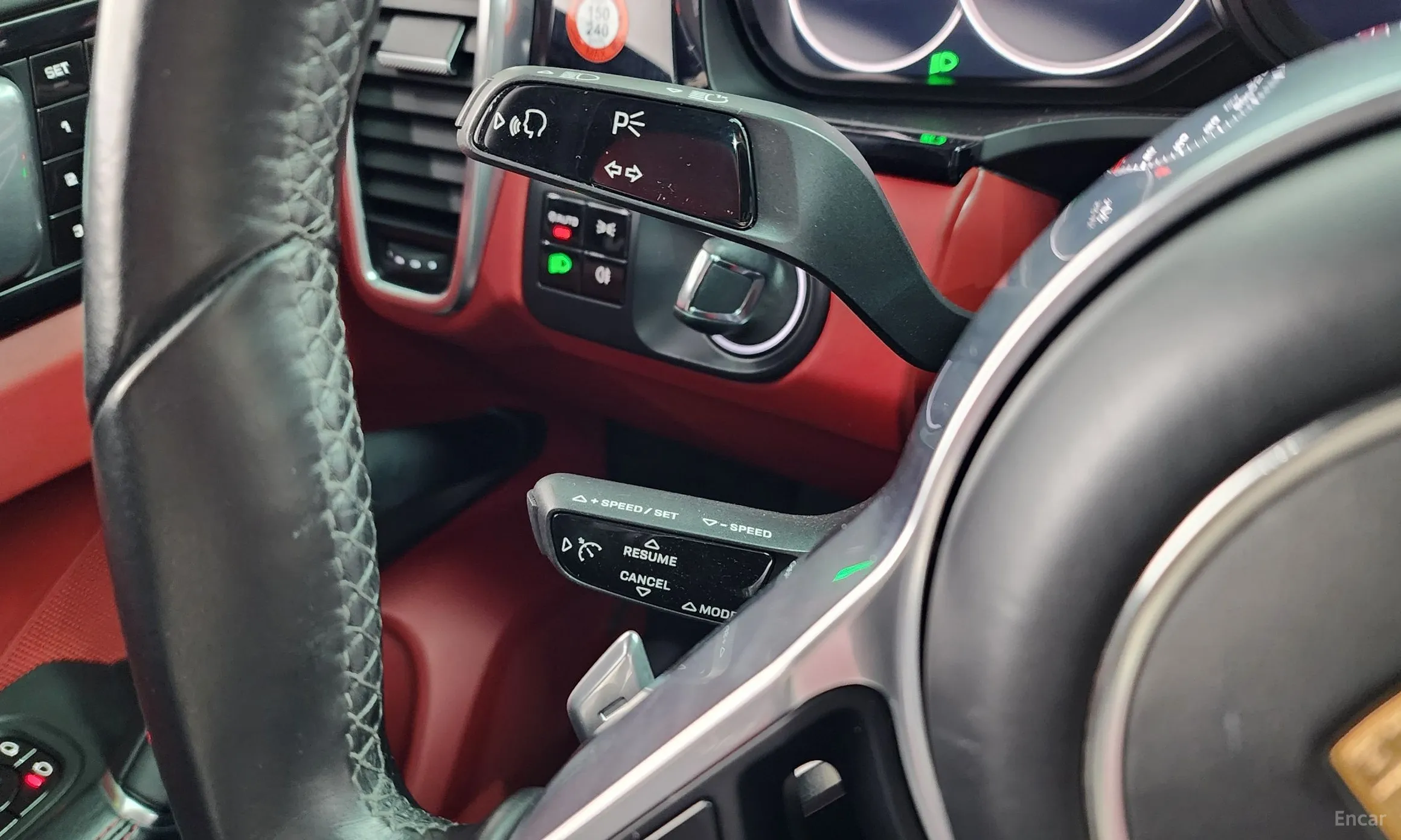 Porsche Cayenne (PO536) превью 14