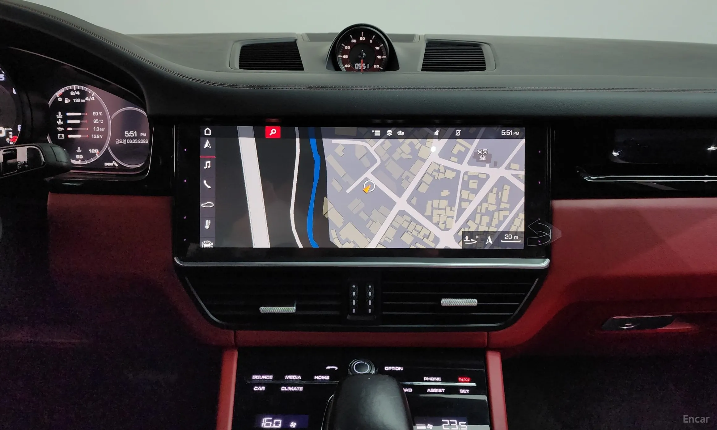 Porsche Cayenne (PO536) превью 15