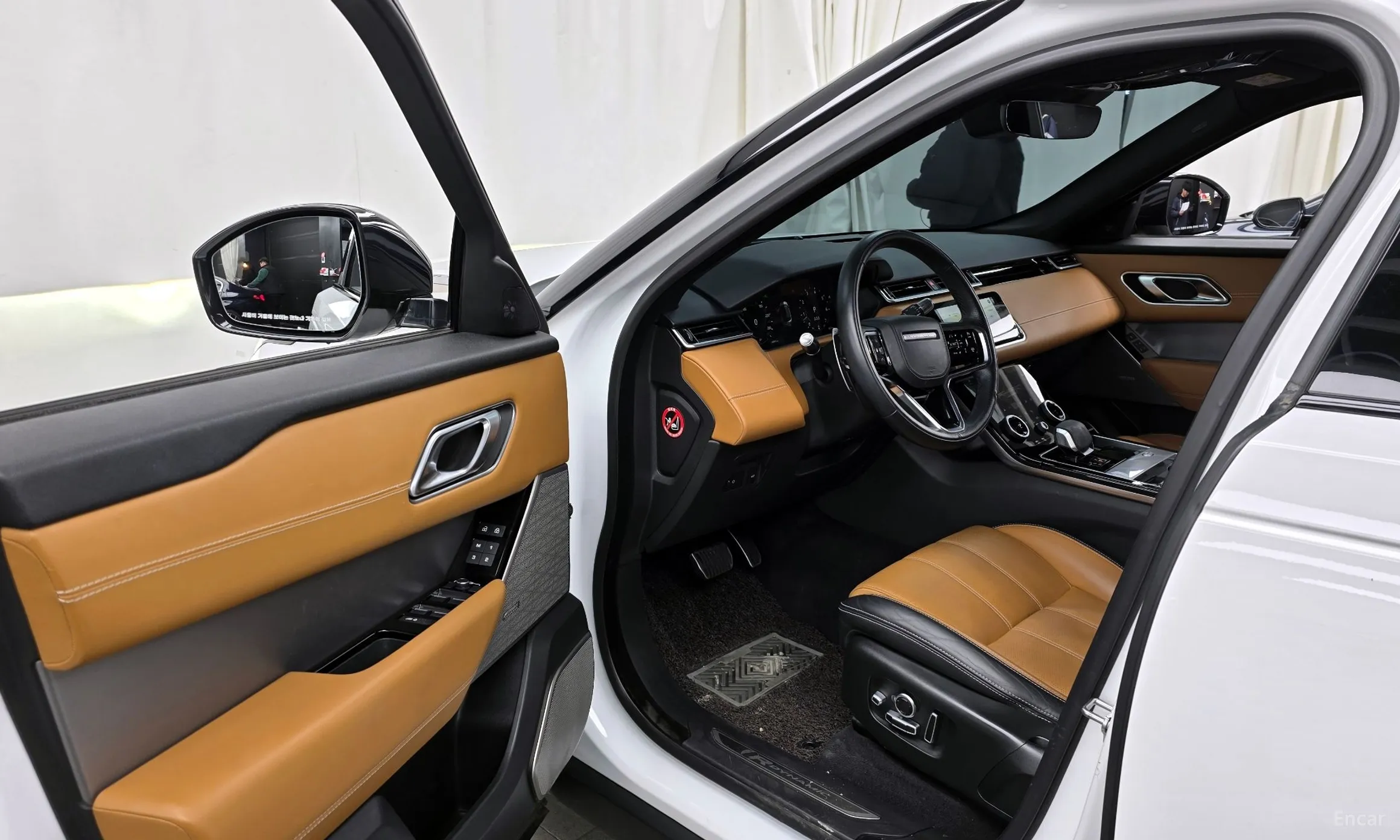 Land Rover Range Rover Bella превью 10
