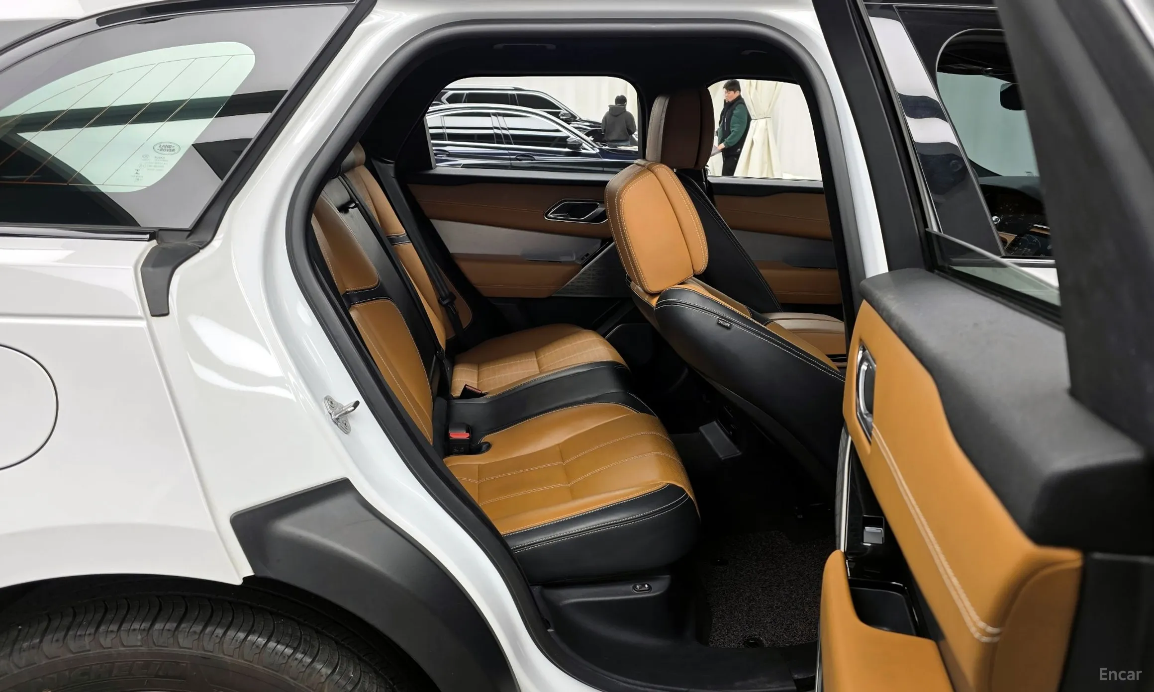 Land Rover Range Rover Bella превью 12