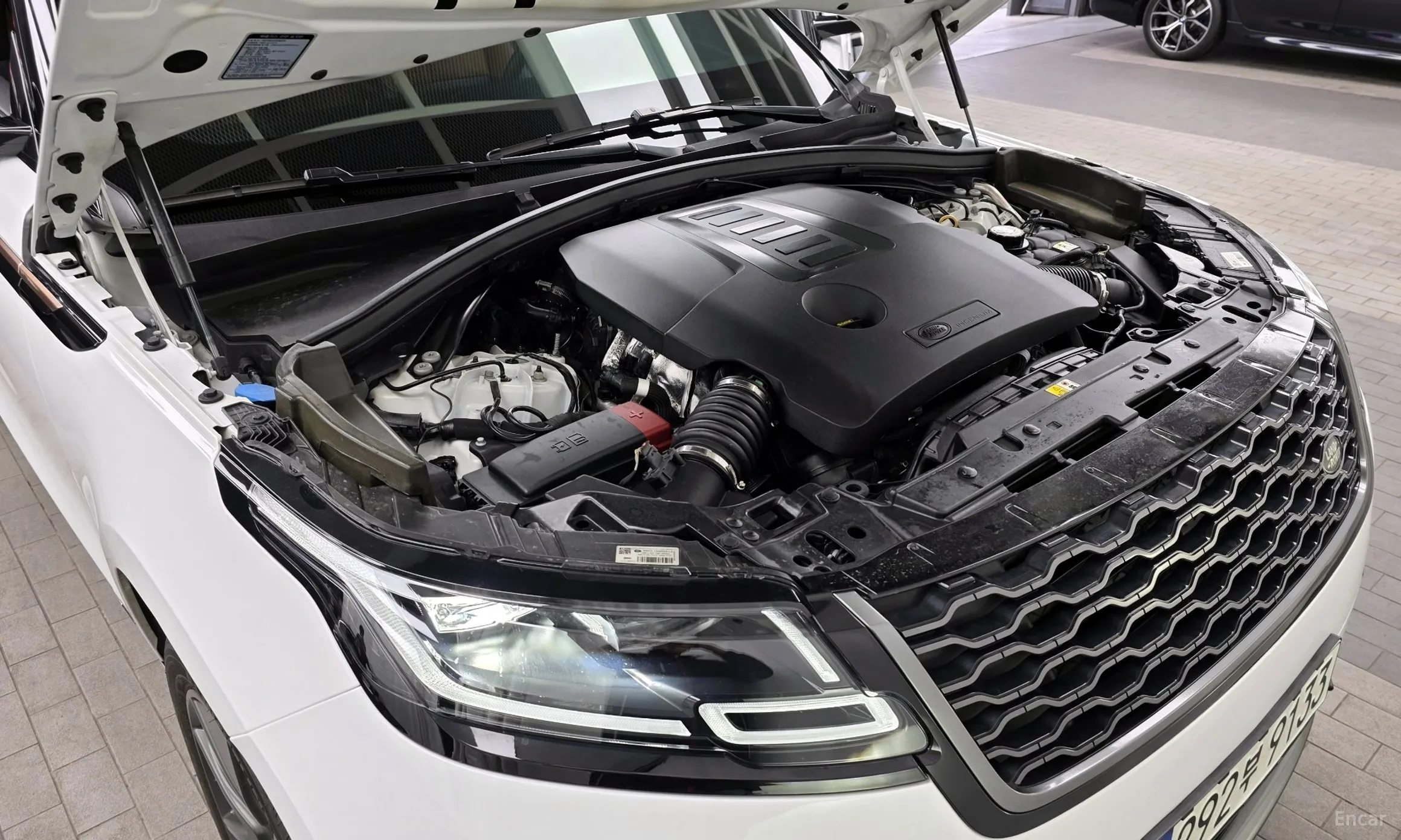 Land Rover Range Rover Bella превью 6