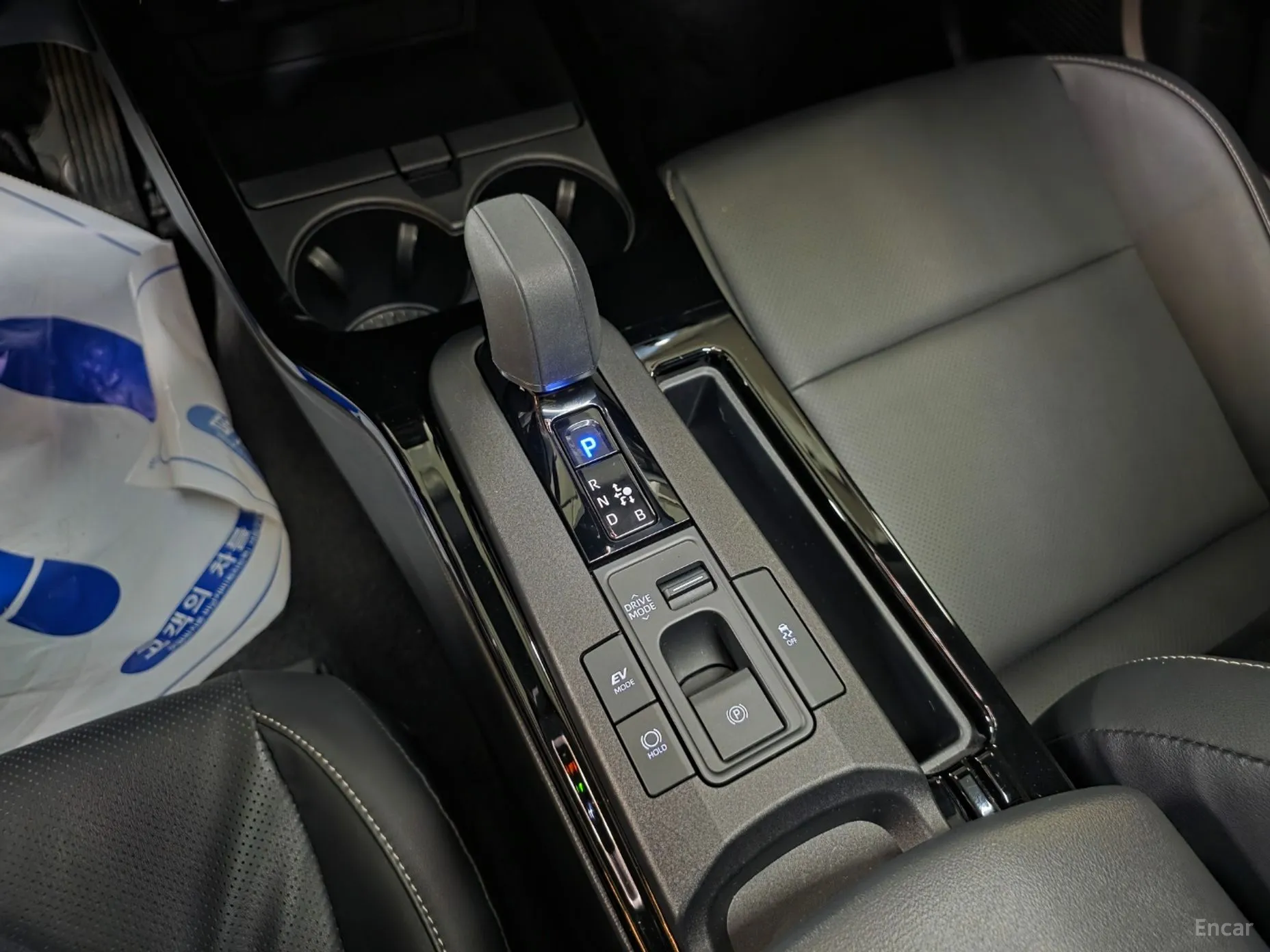 Toyota Prius 5th Generation превью 16