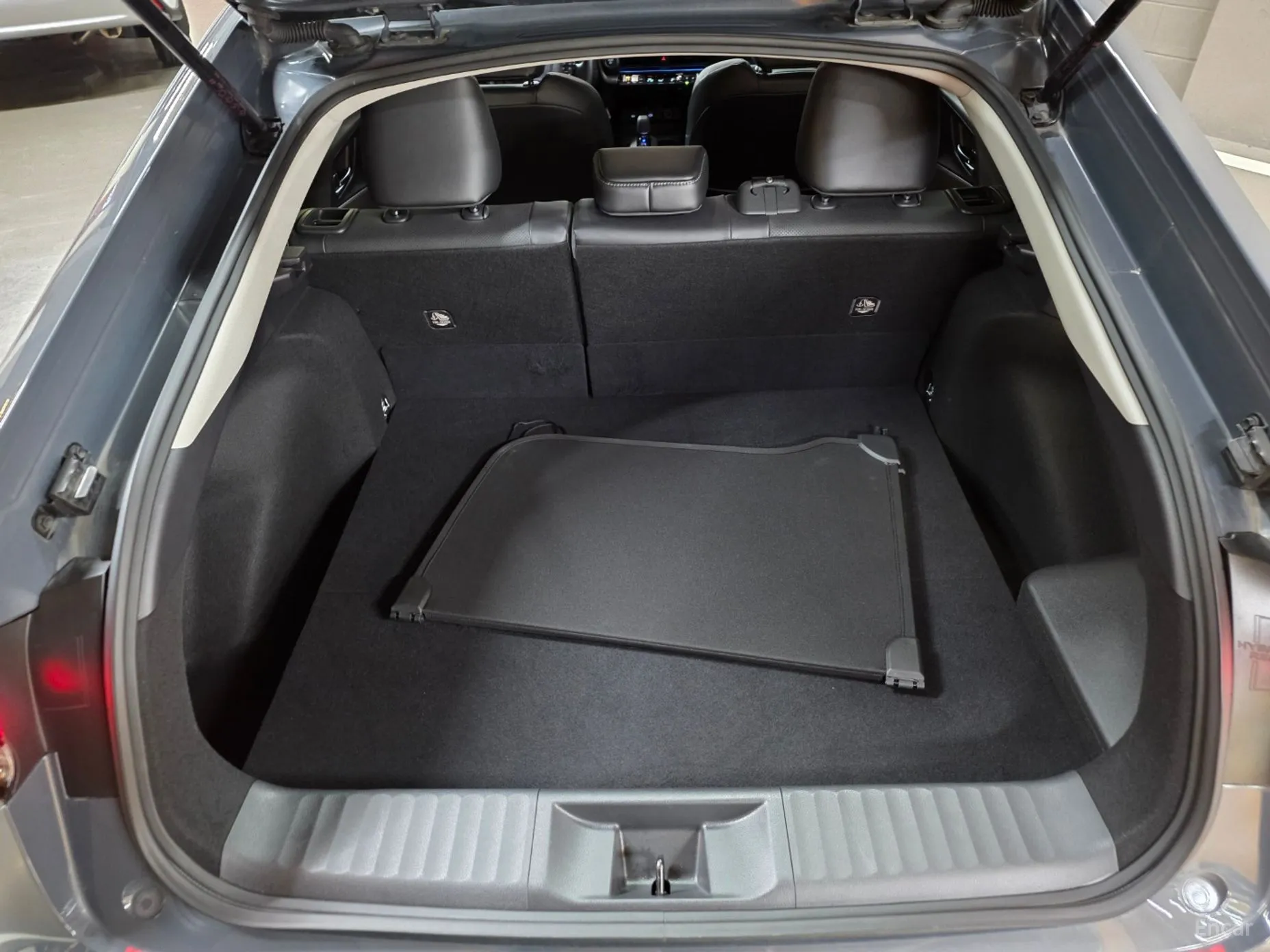 Toyota Prius 5th Generation превью 6