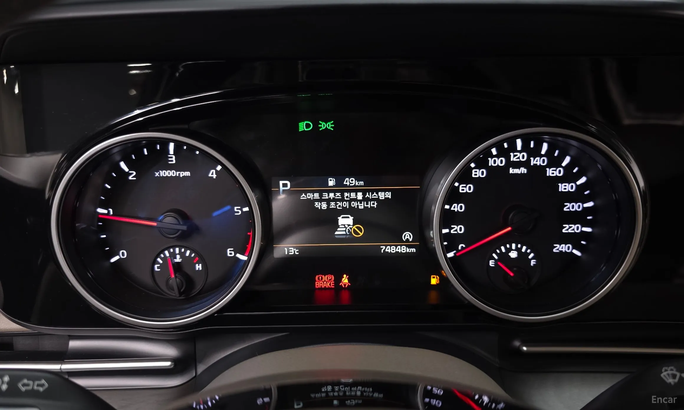 Kia Carnival Gen 4 превью 8