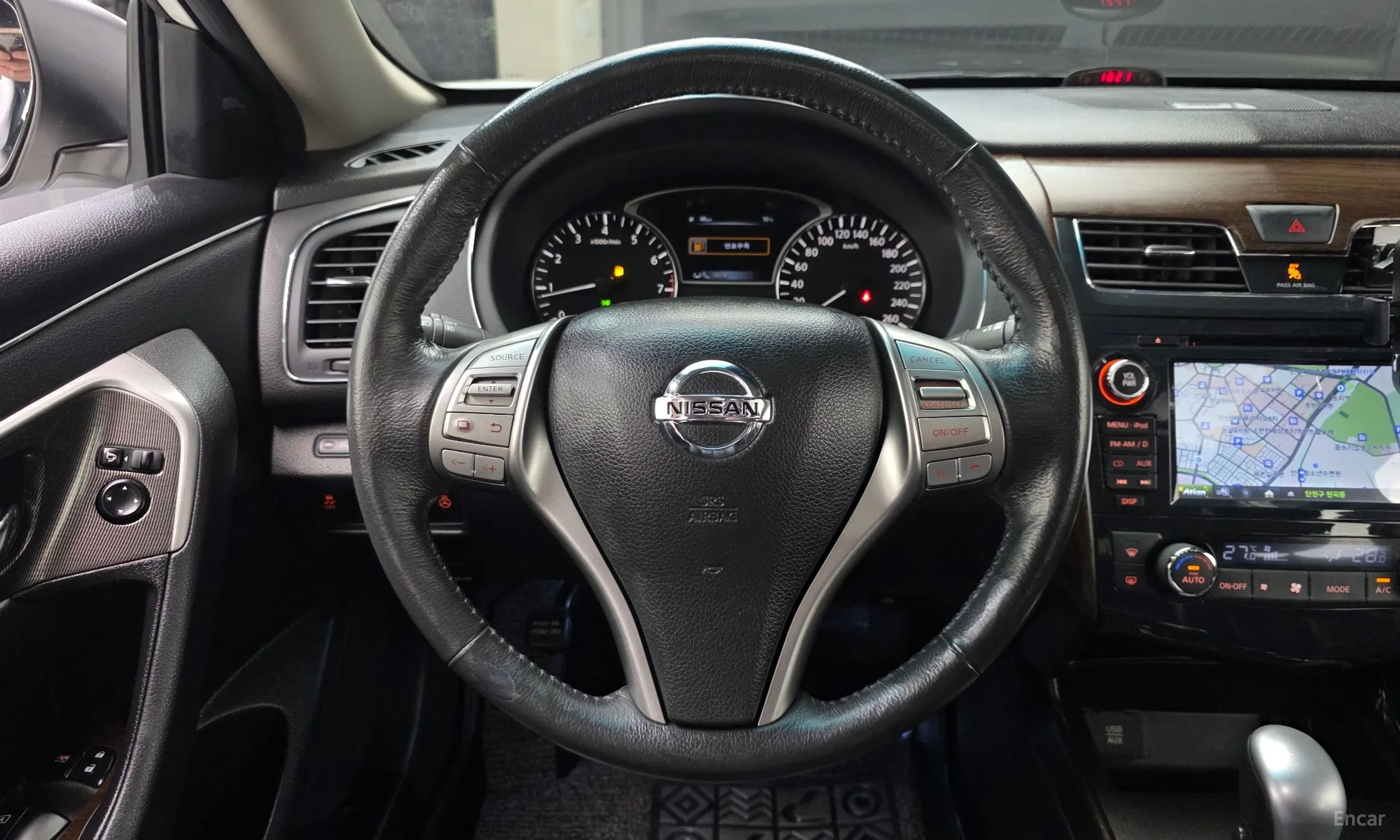 Nissan Altima превью 13