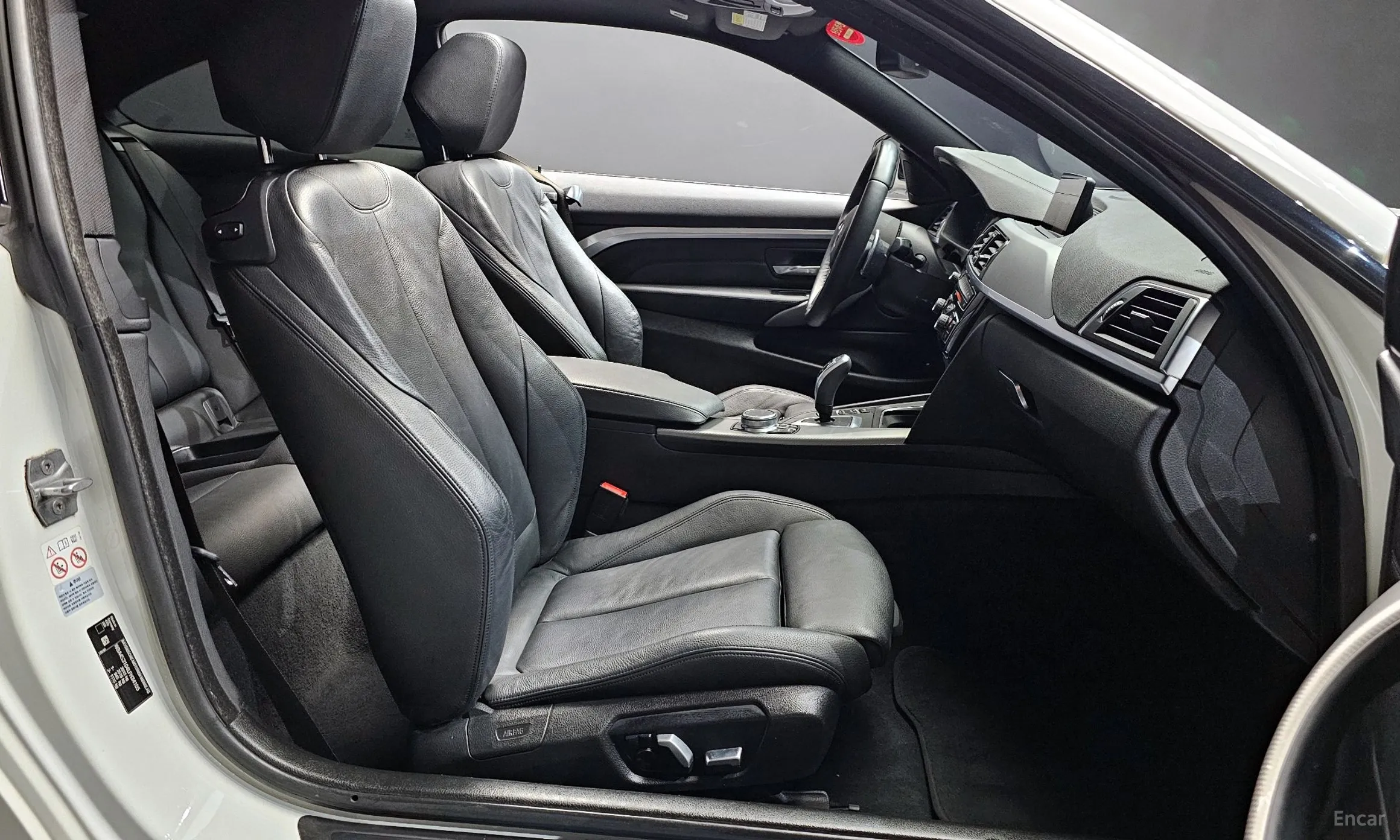 BMW Series 4 (F32) превью 10