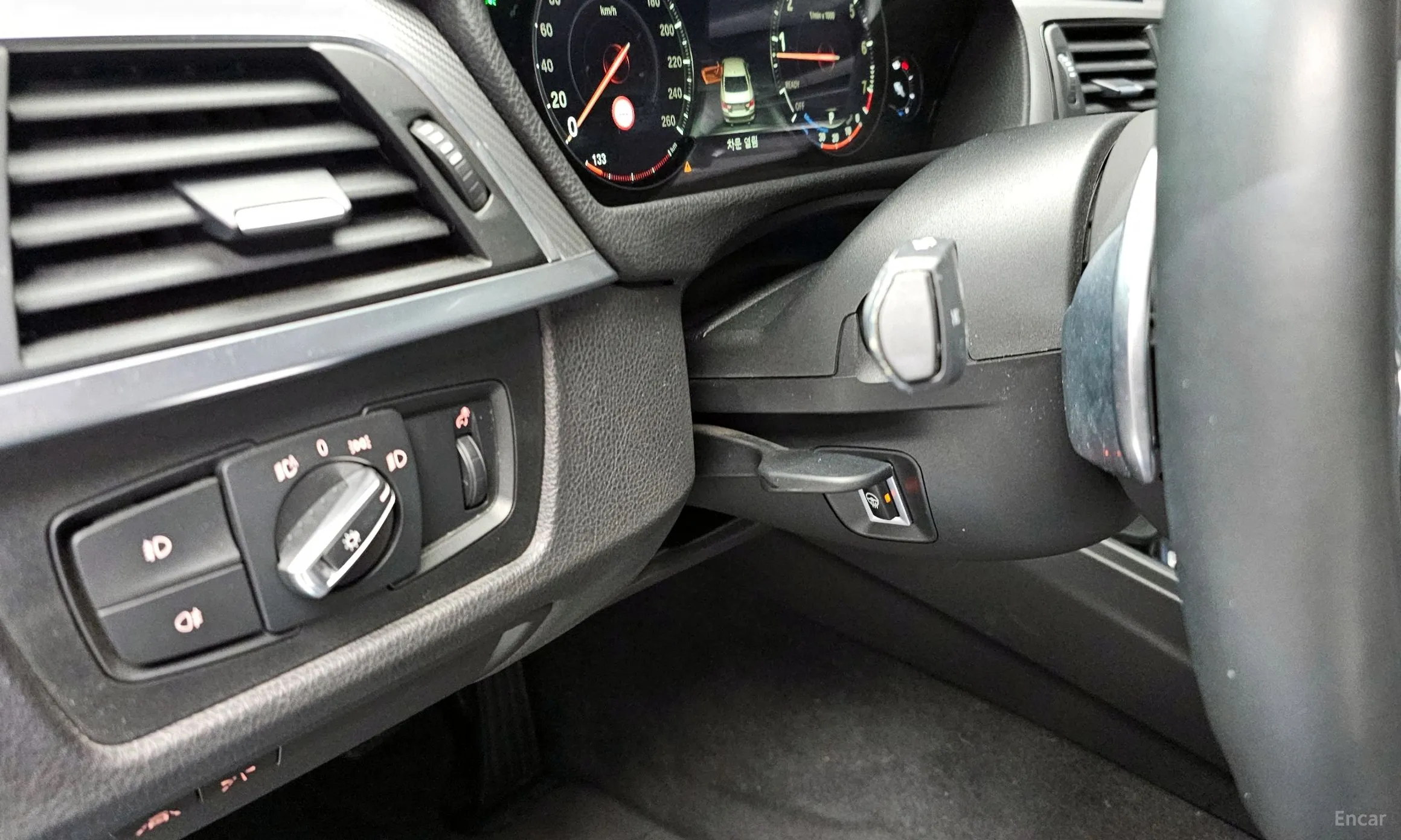 BMW Series 4 (F32) превью 16