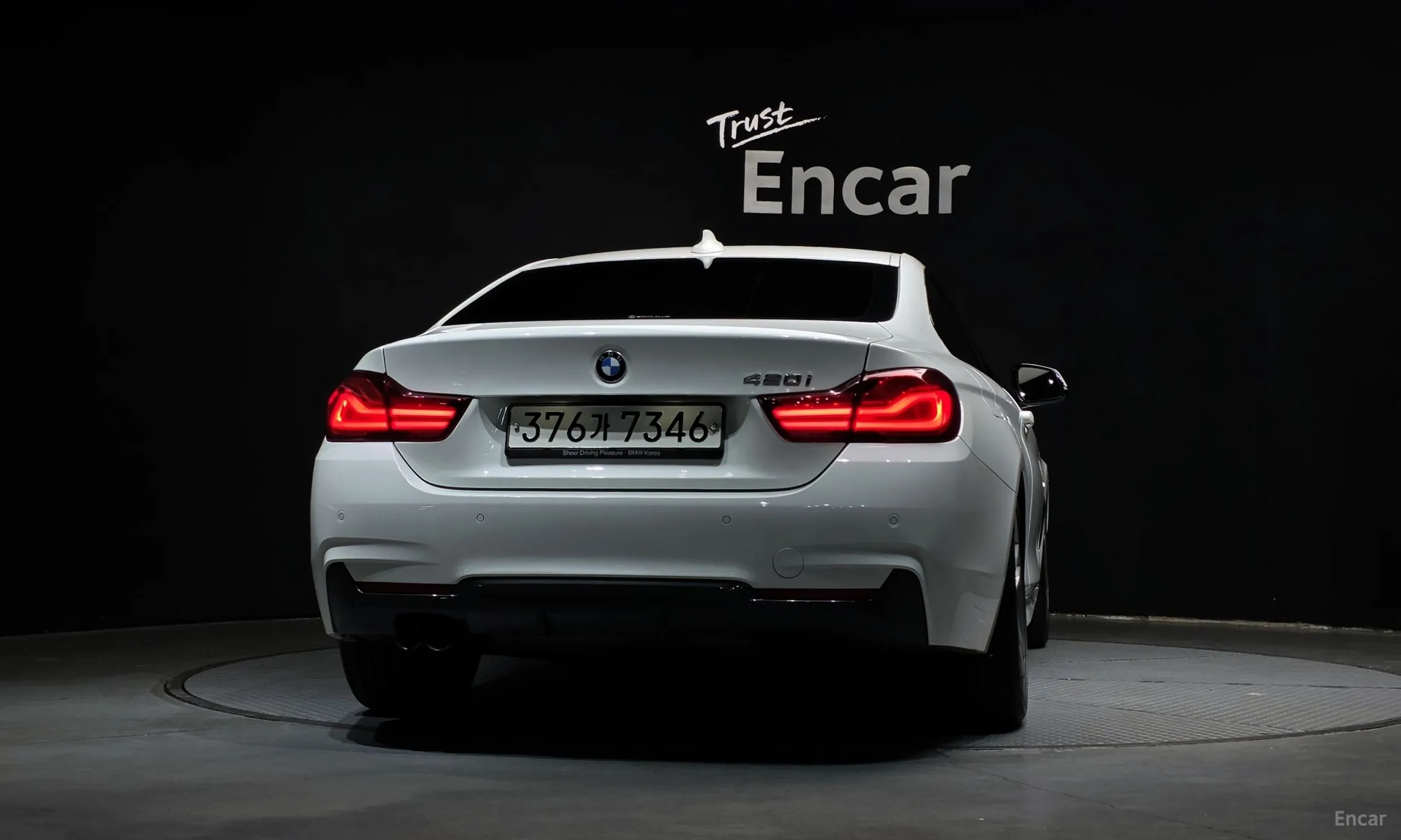 BMW Series 4 (F32) превью 4