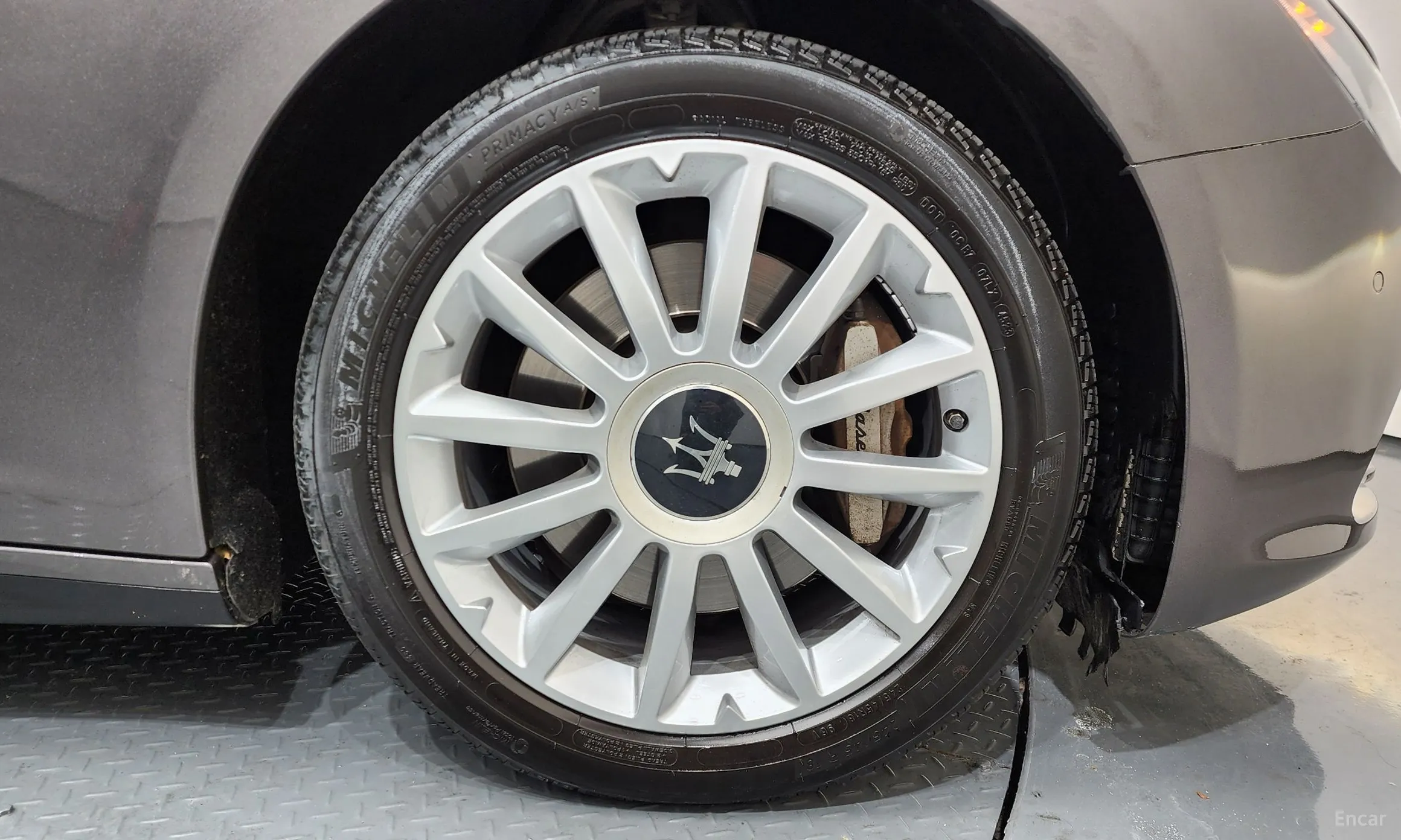 Maserati Ghibli превью 5