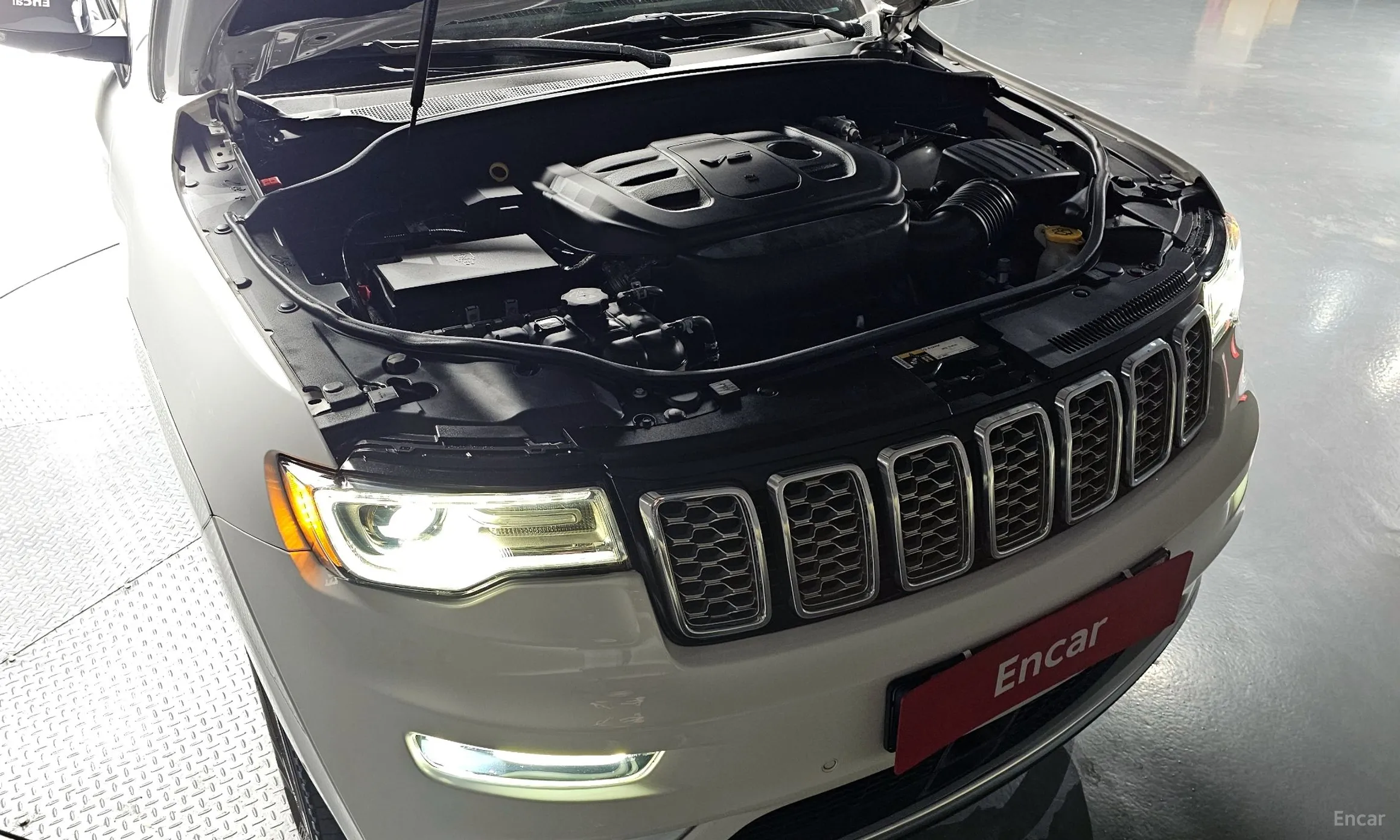 Jeep Grand Cherokee превью 6