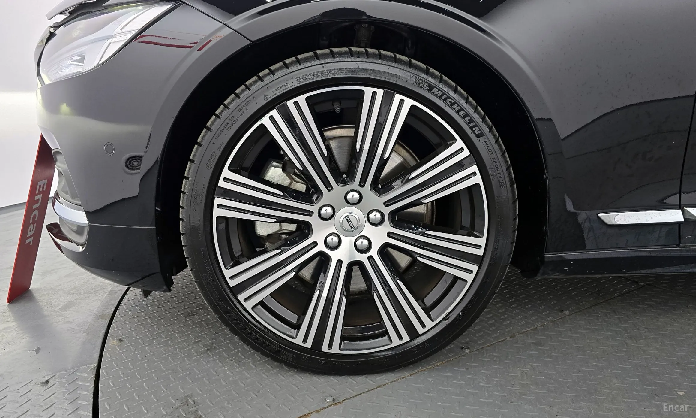 Volvo S90 превью 5