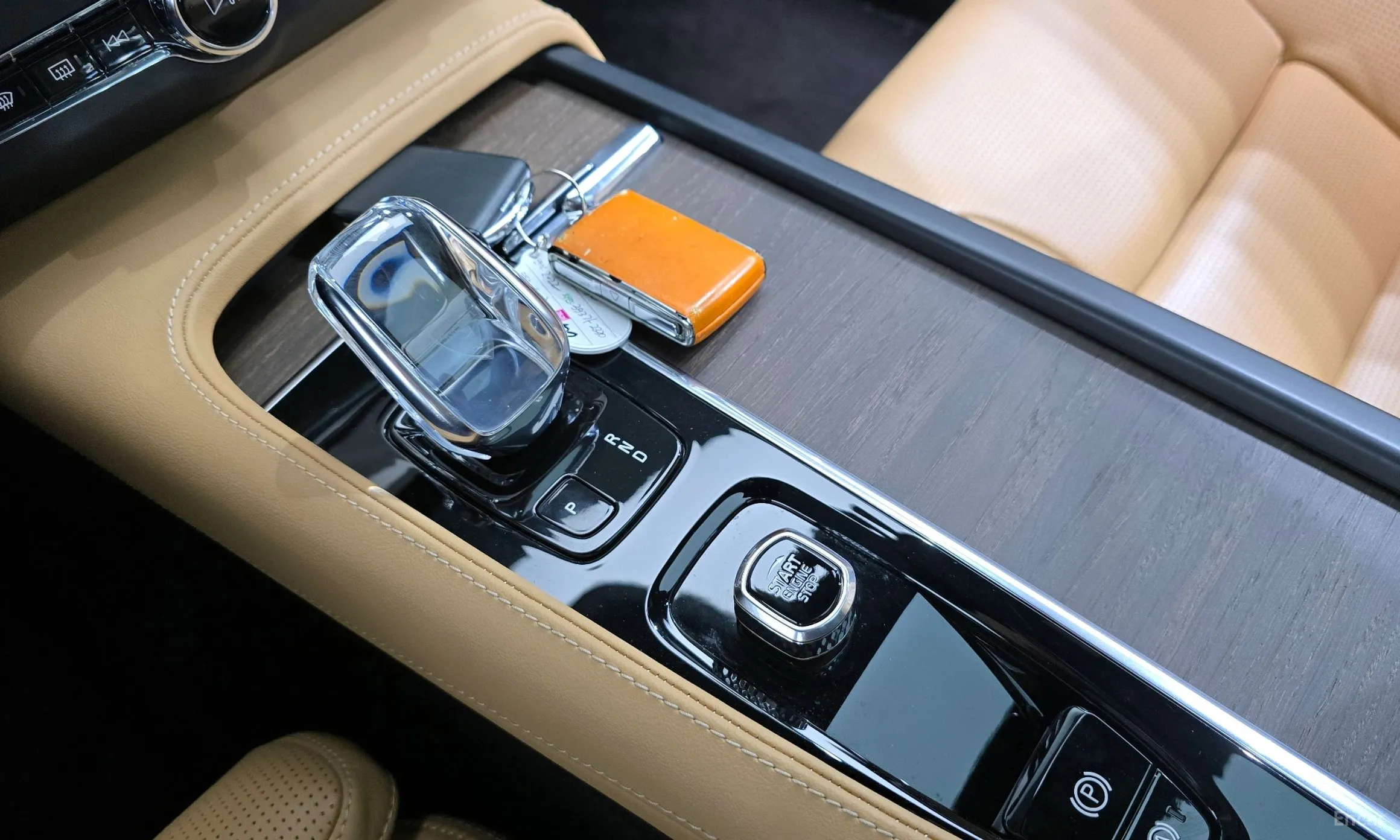 Volvo S90 превью 9