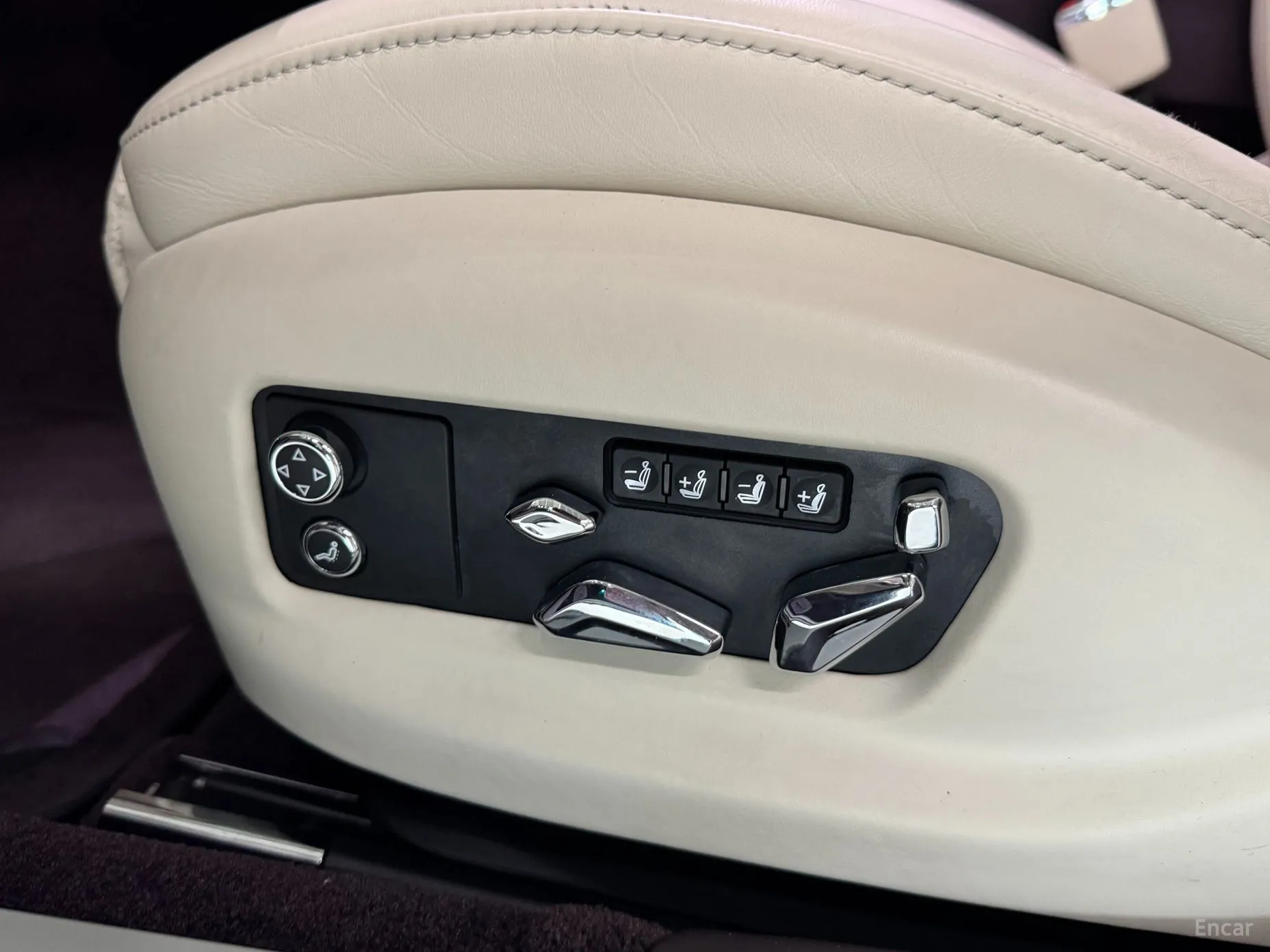 Bentley Flying Spur 3rd Generation превью 14