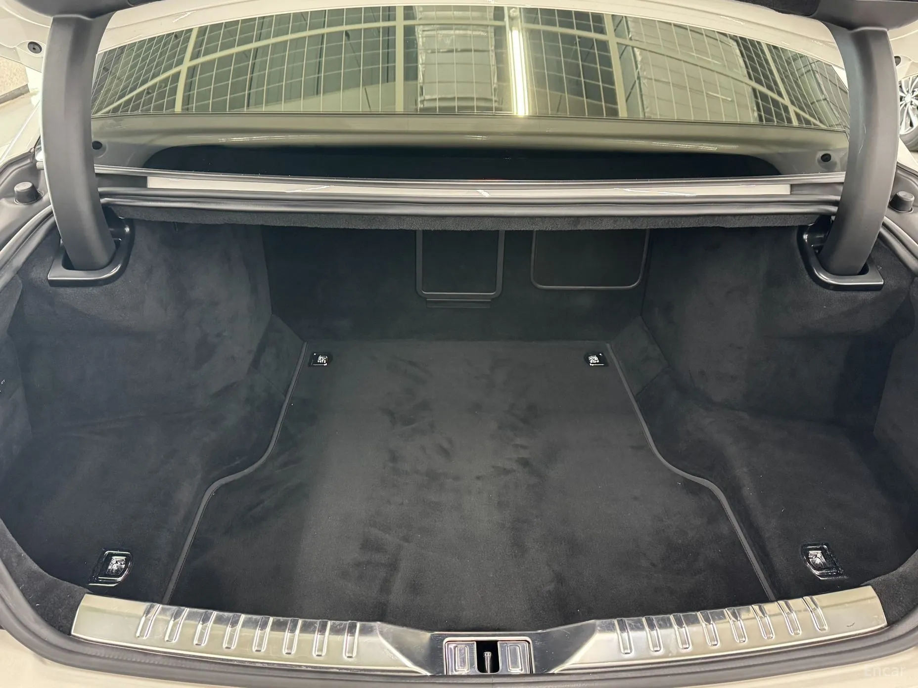 Bentley Flying Spur 3rd Generation превью 20