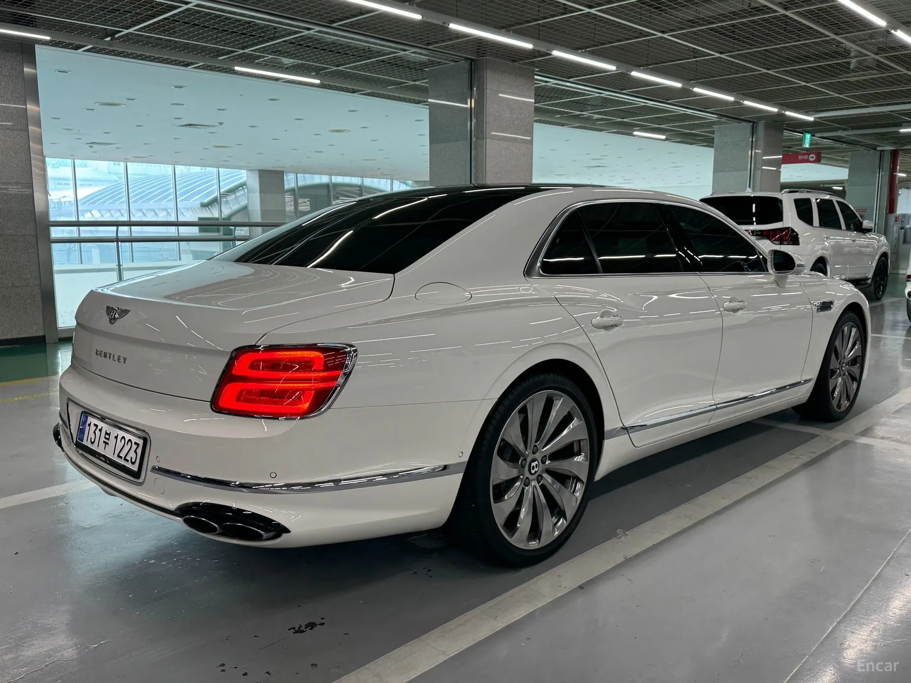 Bentley Flying Spur 3rd Generation превью 4