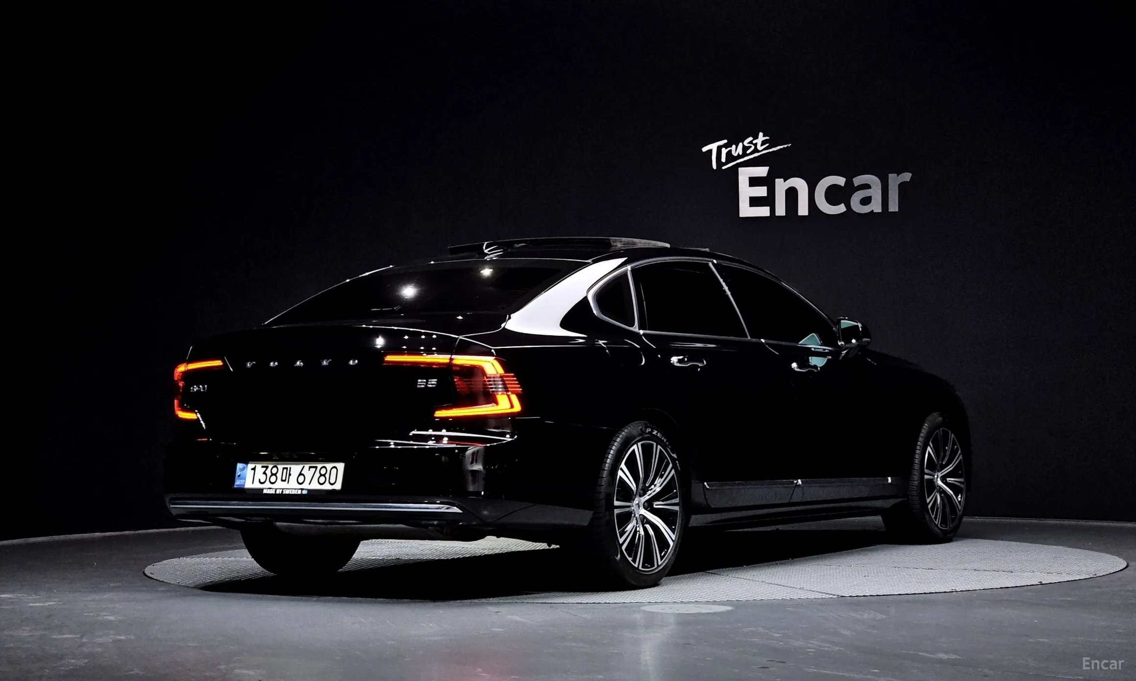 Volvo S90
