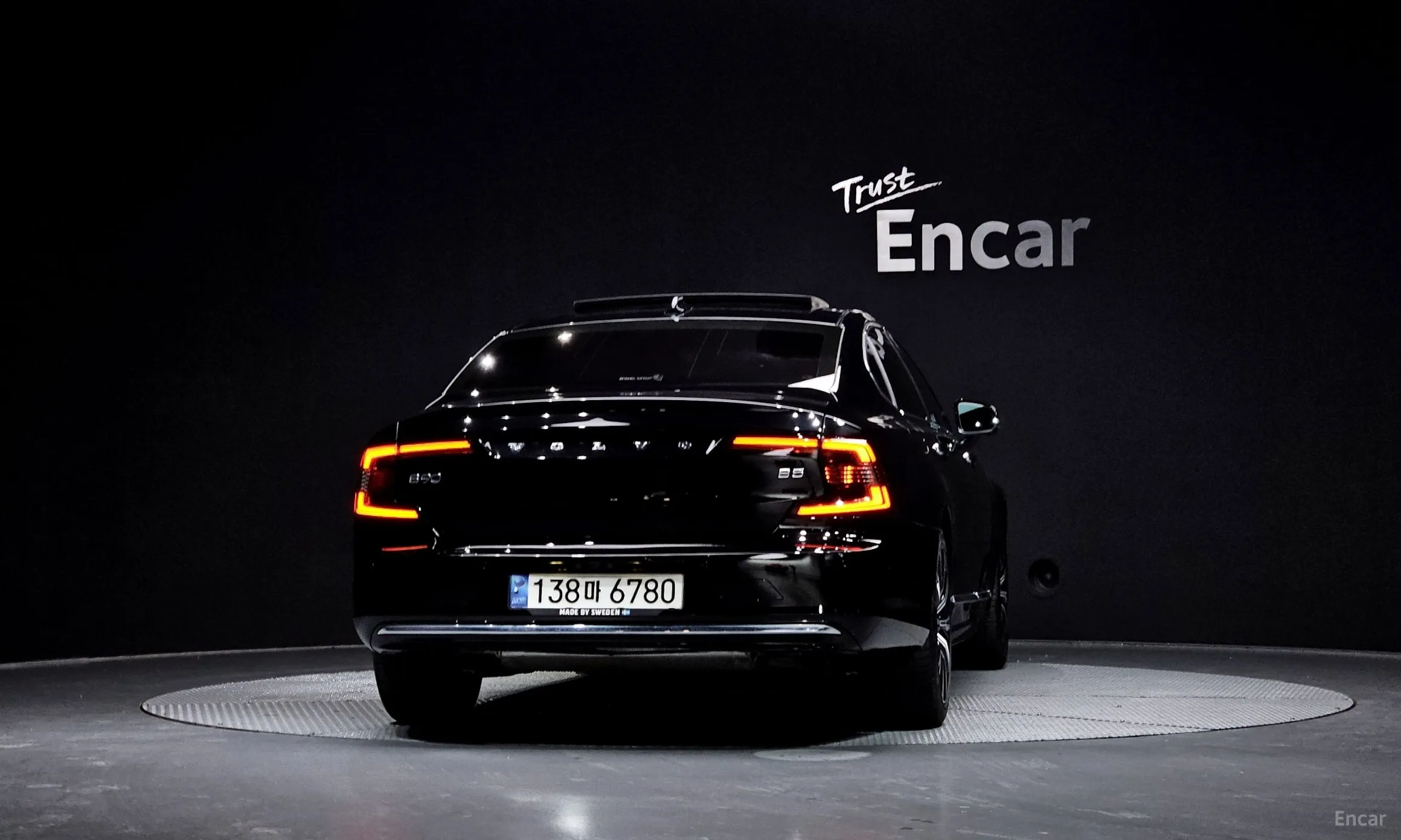 Volvo S90 превью 4